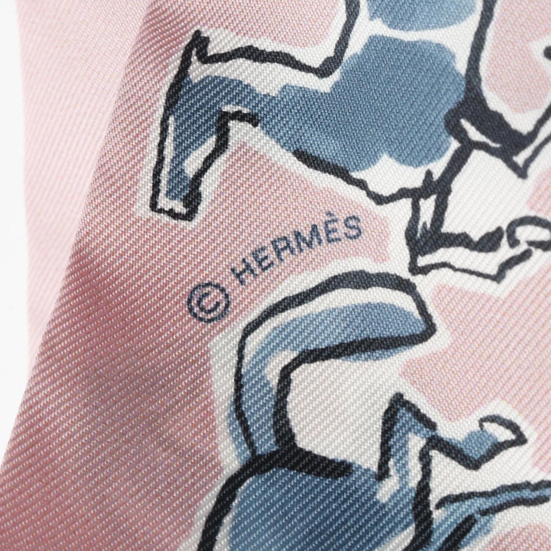 Hermes Hermès CHEVAUX EN LIBERTE Twilly Silk Scarf in Multicolored Pink