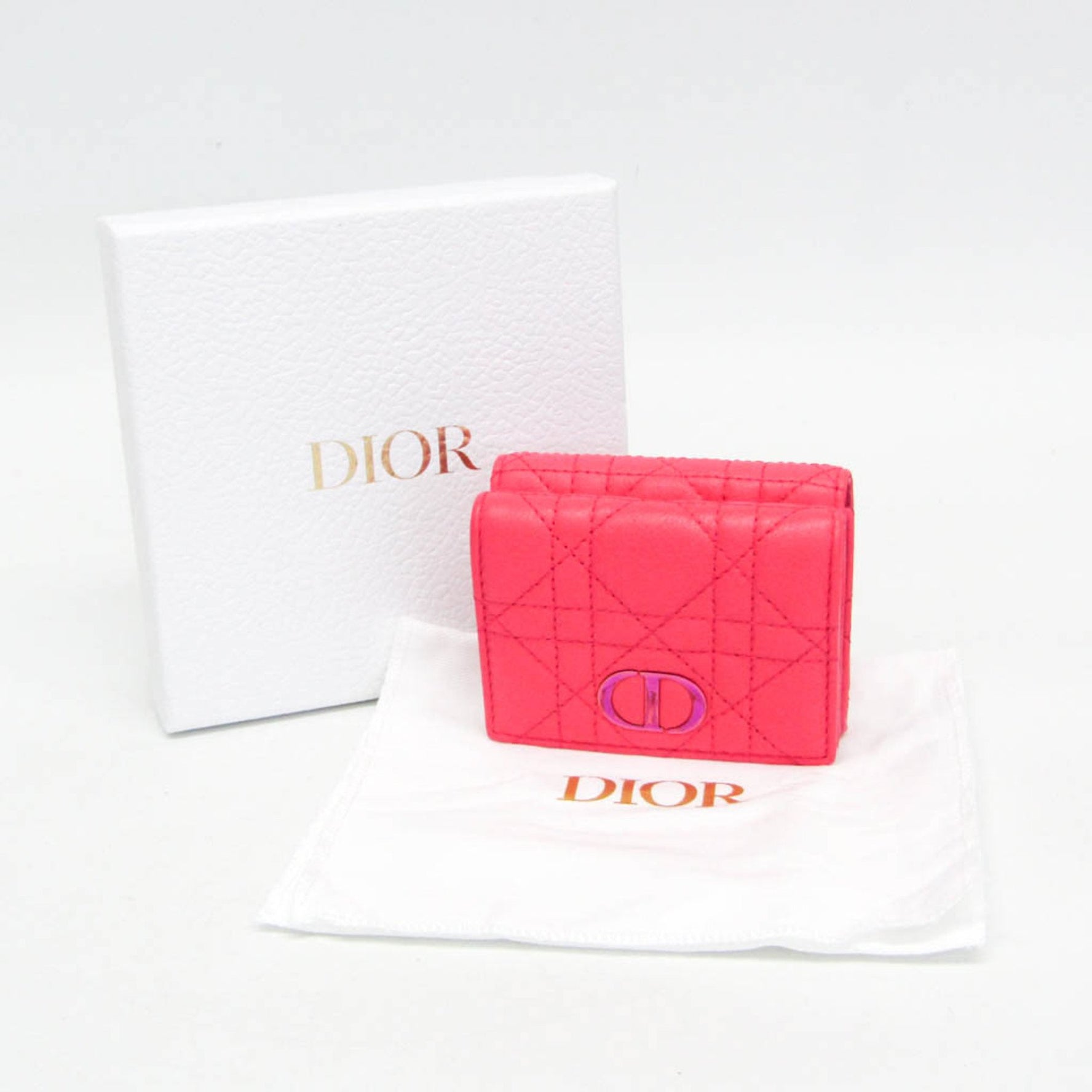 Christian Dior Cannage/Lady Dior CARO Medium Wallet Leather Wallet (tri-fold)