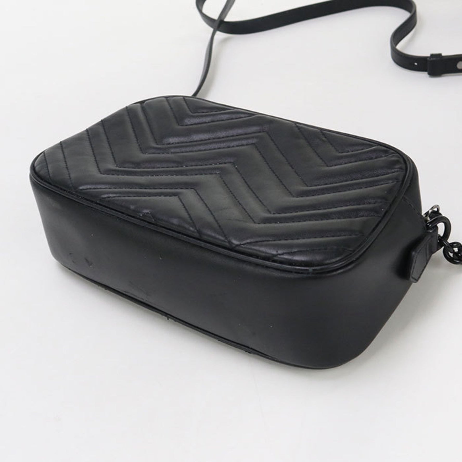 GUCCI GG Marmont Shoulder Bag Small Camera