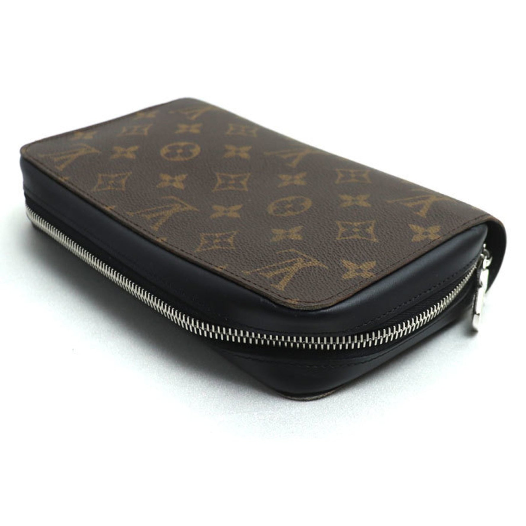 Louis Vuitton Zippy XL Long Wallet Round Monogram Macassar