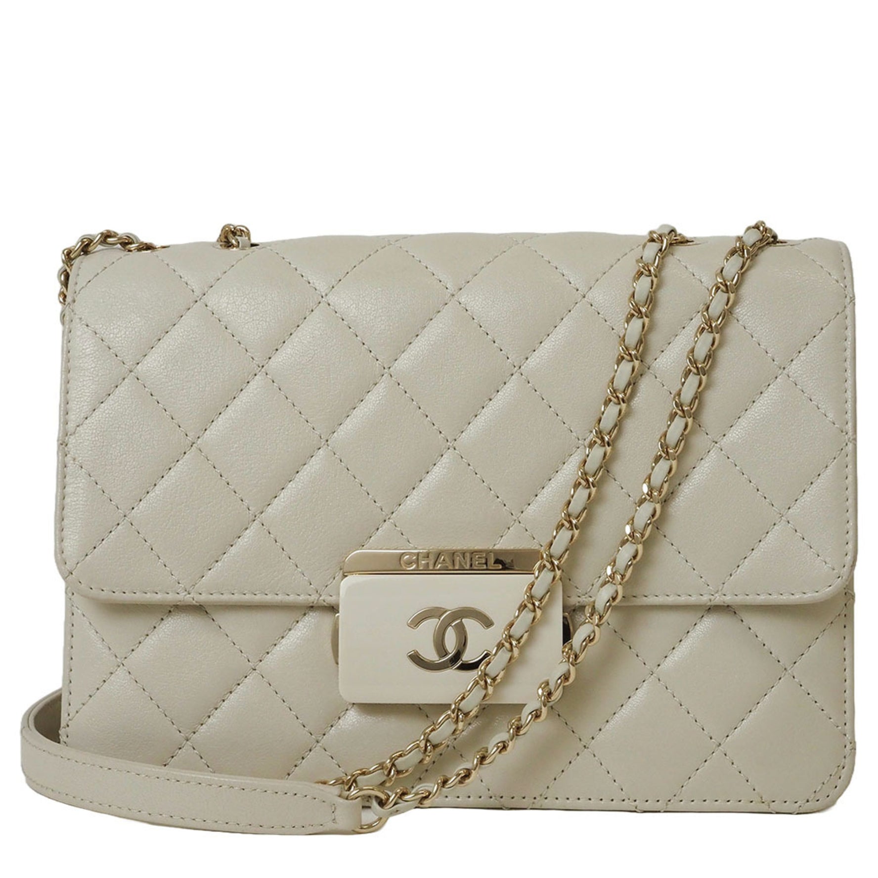 Chanel Beauty Lock Chain Shoulder Bag 24 Light Beige Leather