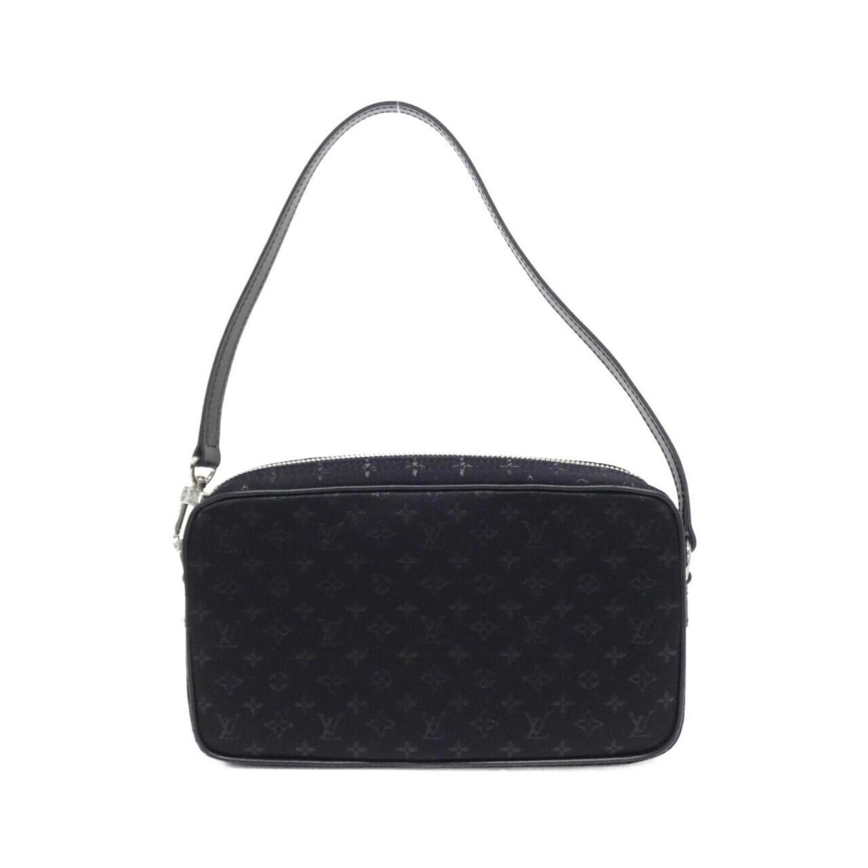 Louis Vuitton Comte de Fay Pochette Accessory Pouch