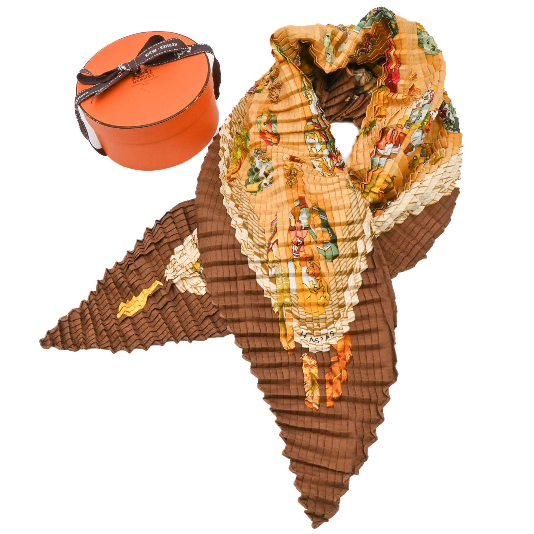 HERMES Scarf/Muffler Pleated Carré COUVEE D'HERMES Chicks 100% Silk Orange Brown Multicolor