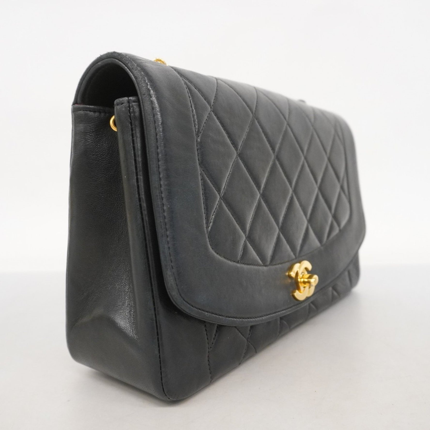 Chanel Diana Matelasse Chain Shoulder Bag in Lambskin