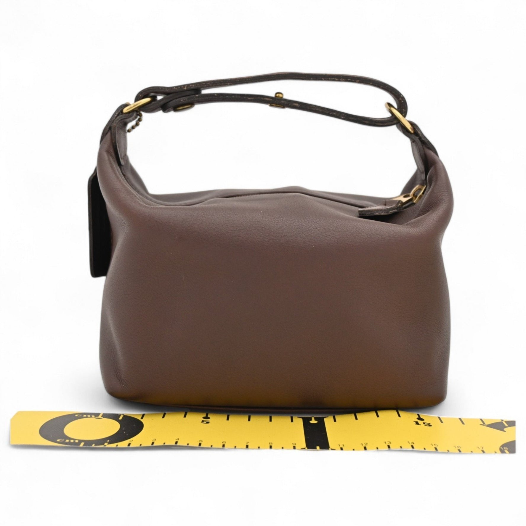 Coach one-shoulder handbag in leather