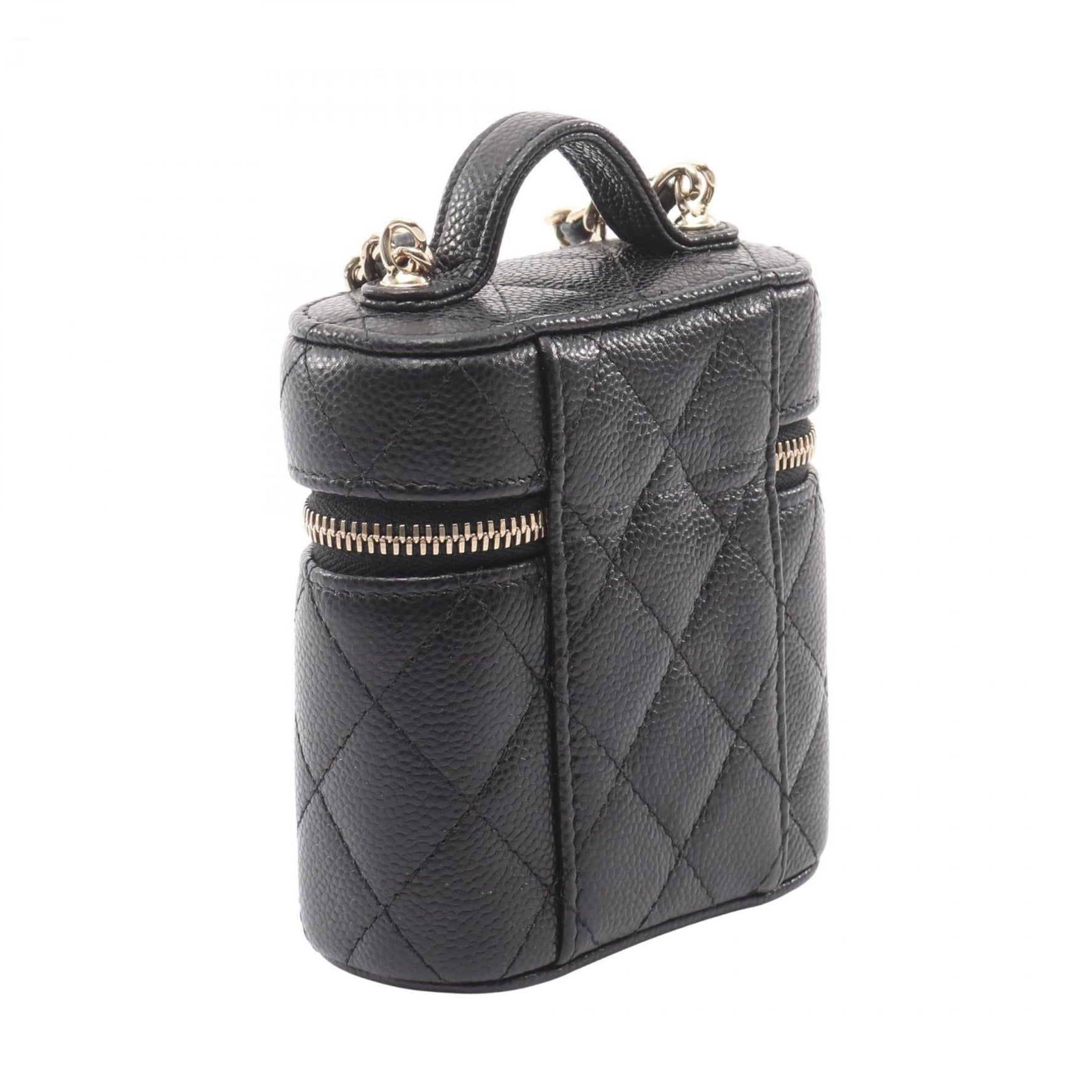 CHANEL Matelasse Shoulder Bag in Caviar (Grained Calfskin)