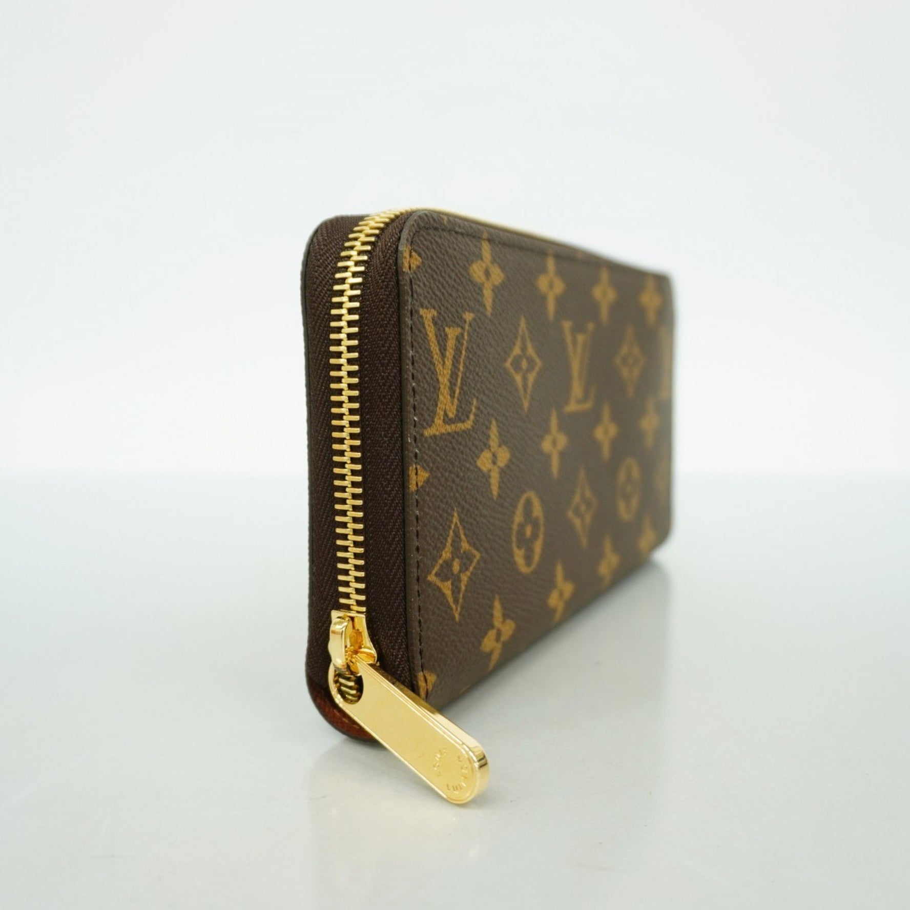 Louis Vuitton Monogram Zippy Wallet