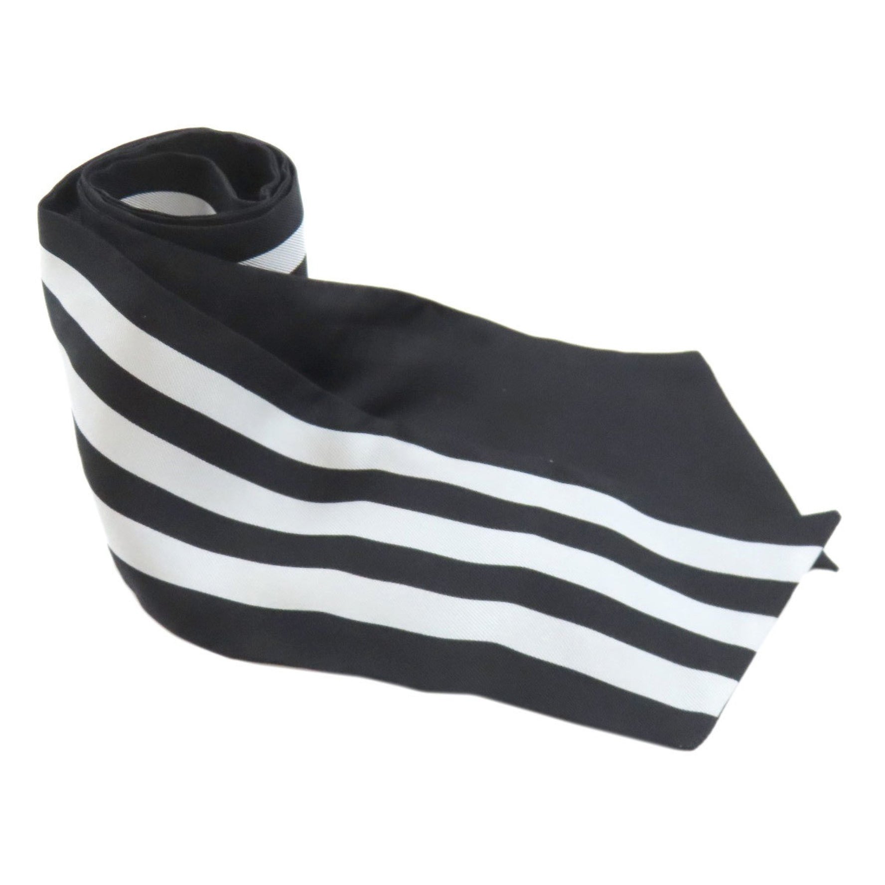 Gucci Adidas collaboration silk scarf/muffler