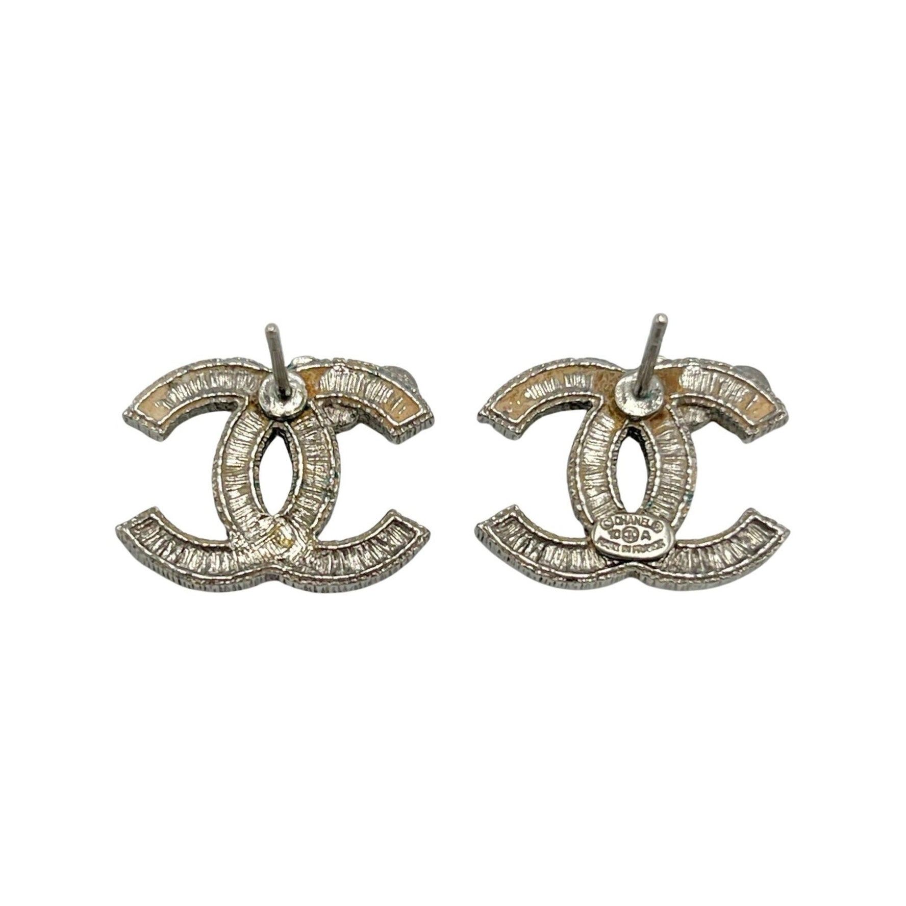 CHANEL Coco Mark Metal Earrings in Gray and Silver for Women