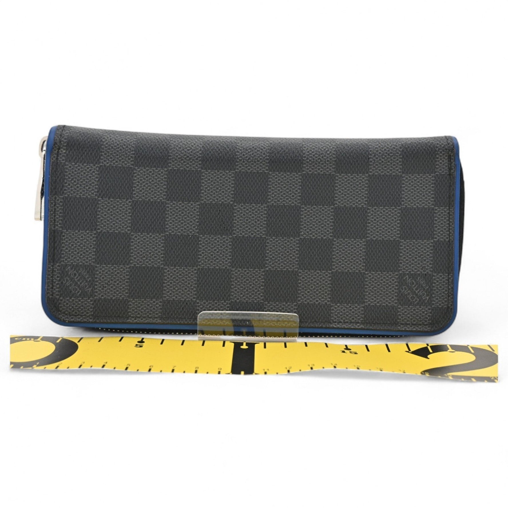 Louis Vuitton Damier Zippy Wallet Vertical