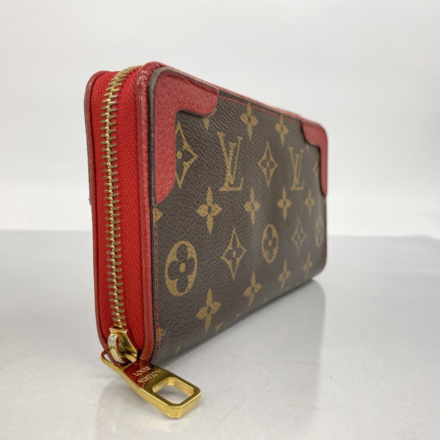 Louis Vuitton Monogram Retiro Zippy Wallet
