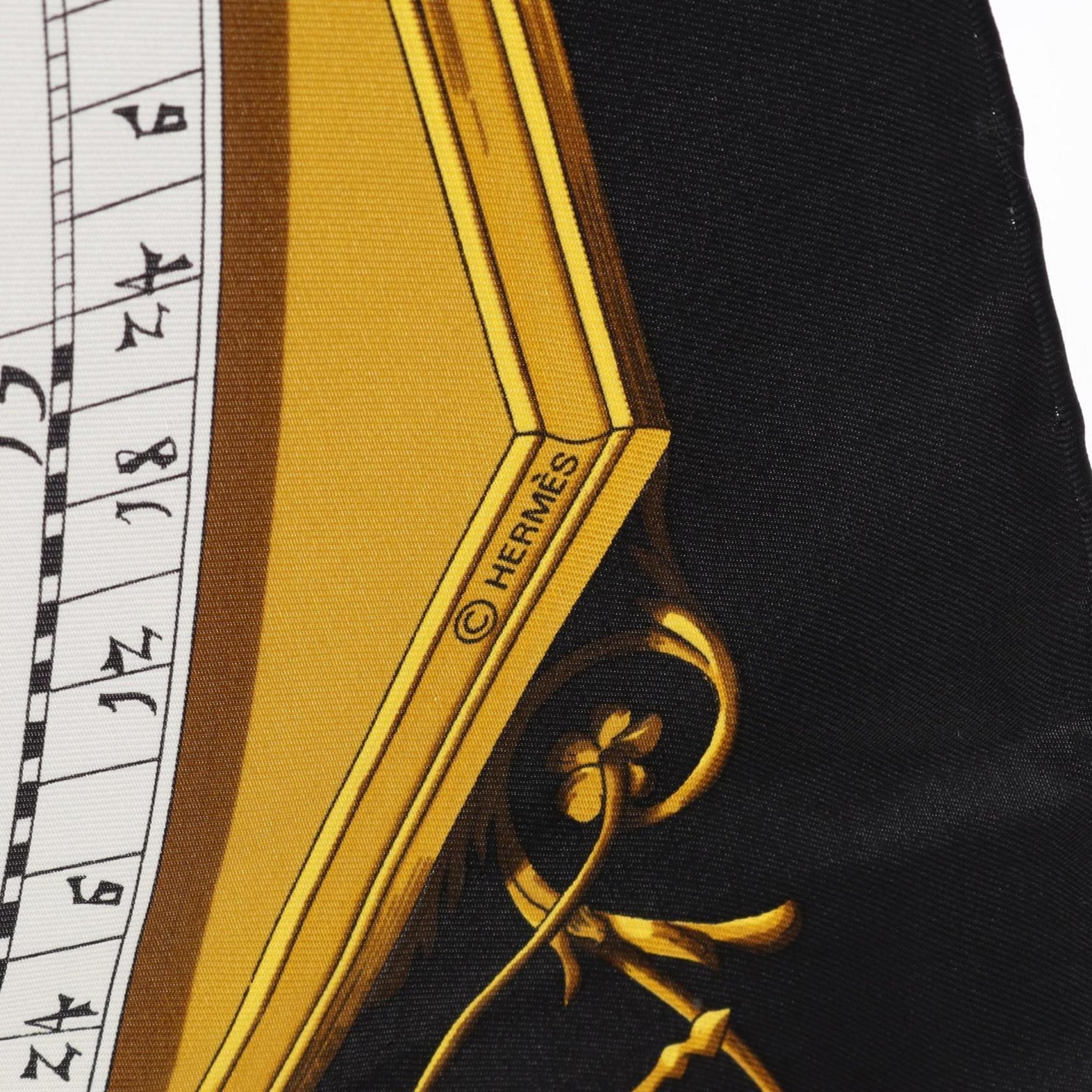 Hermes Hermès DIES ET HORE Carré 90 Silk Scarf in Black and White