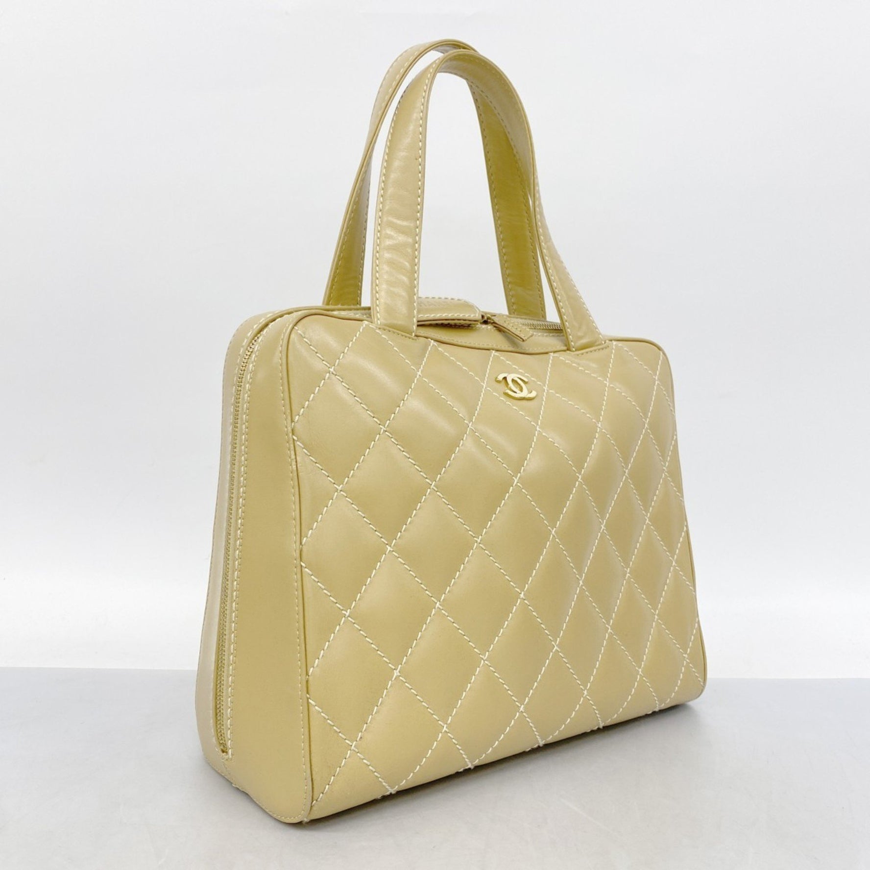 Chanel tote bag in wild stitch lambskin