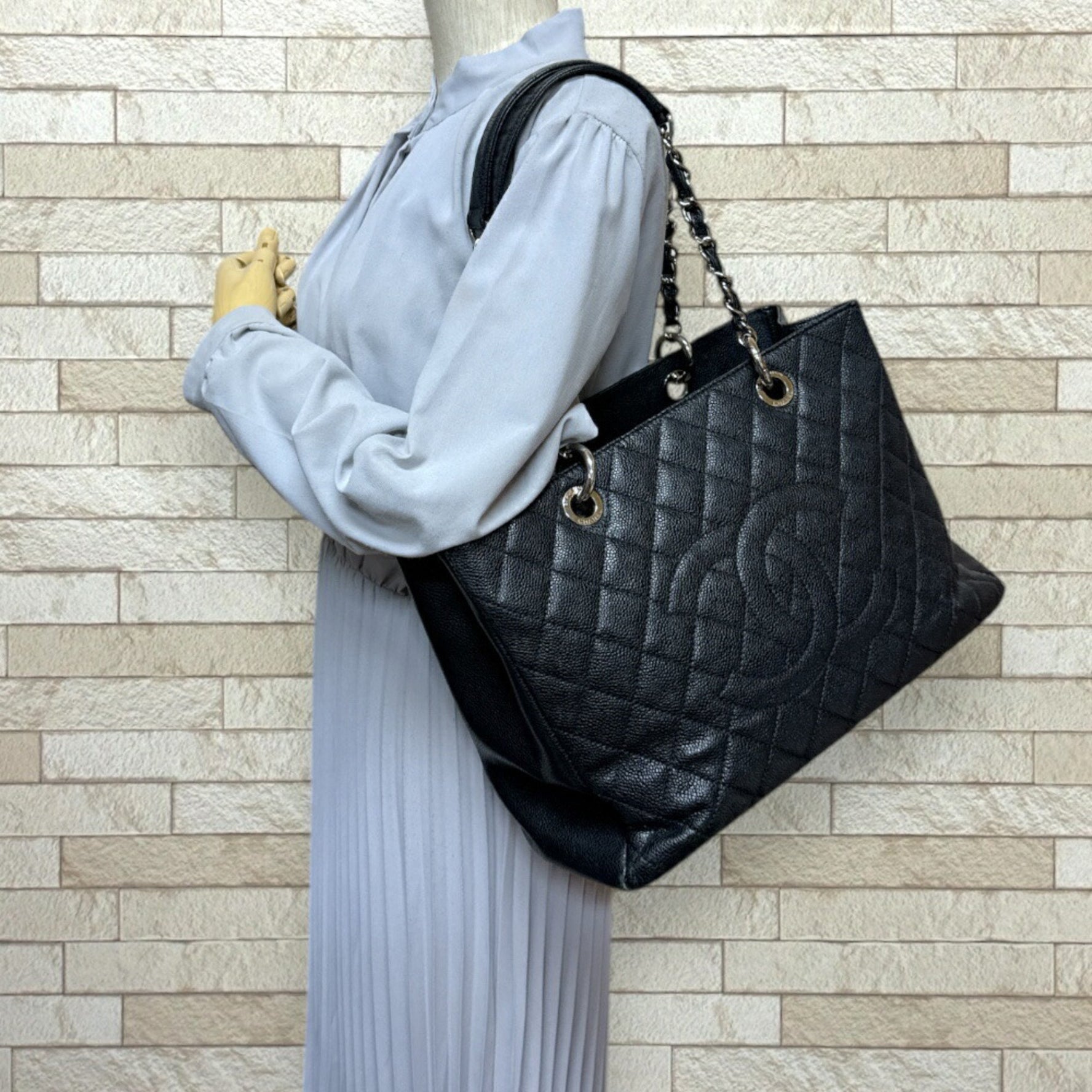 Chanel GST Tote Matelasse Bag Caviar Skin A50995 Black Women's CHANEL