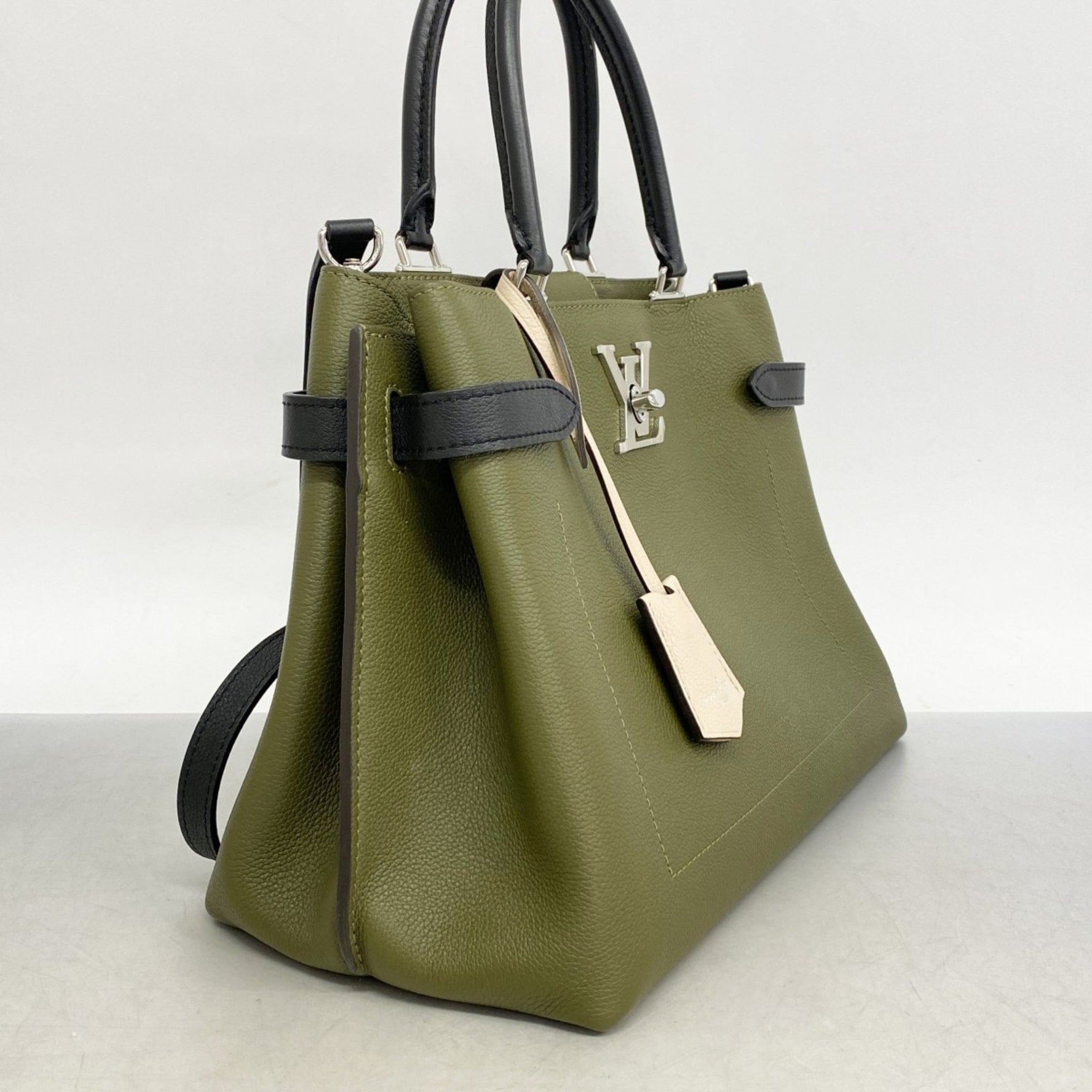 Louis Vuitton Handbag Taurillon Rock Me Day M55325 Green Ladies