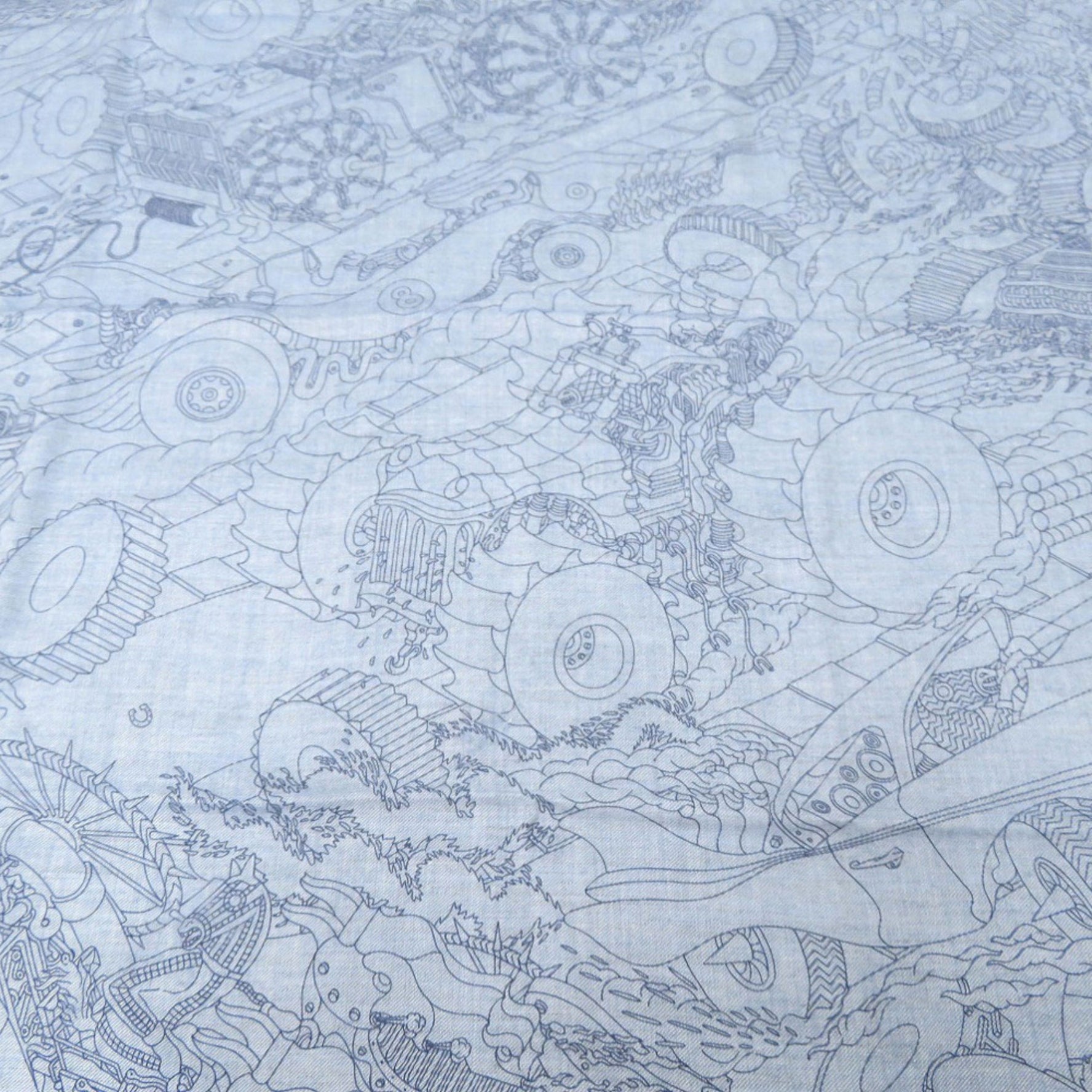 Unused Hermès Carré LES AS DU VOLANT Scarf, Cashmere and Silk, Gray, 0533 HERMES