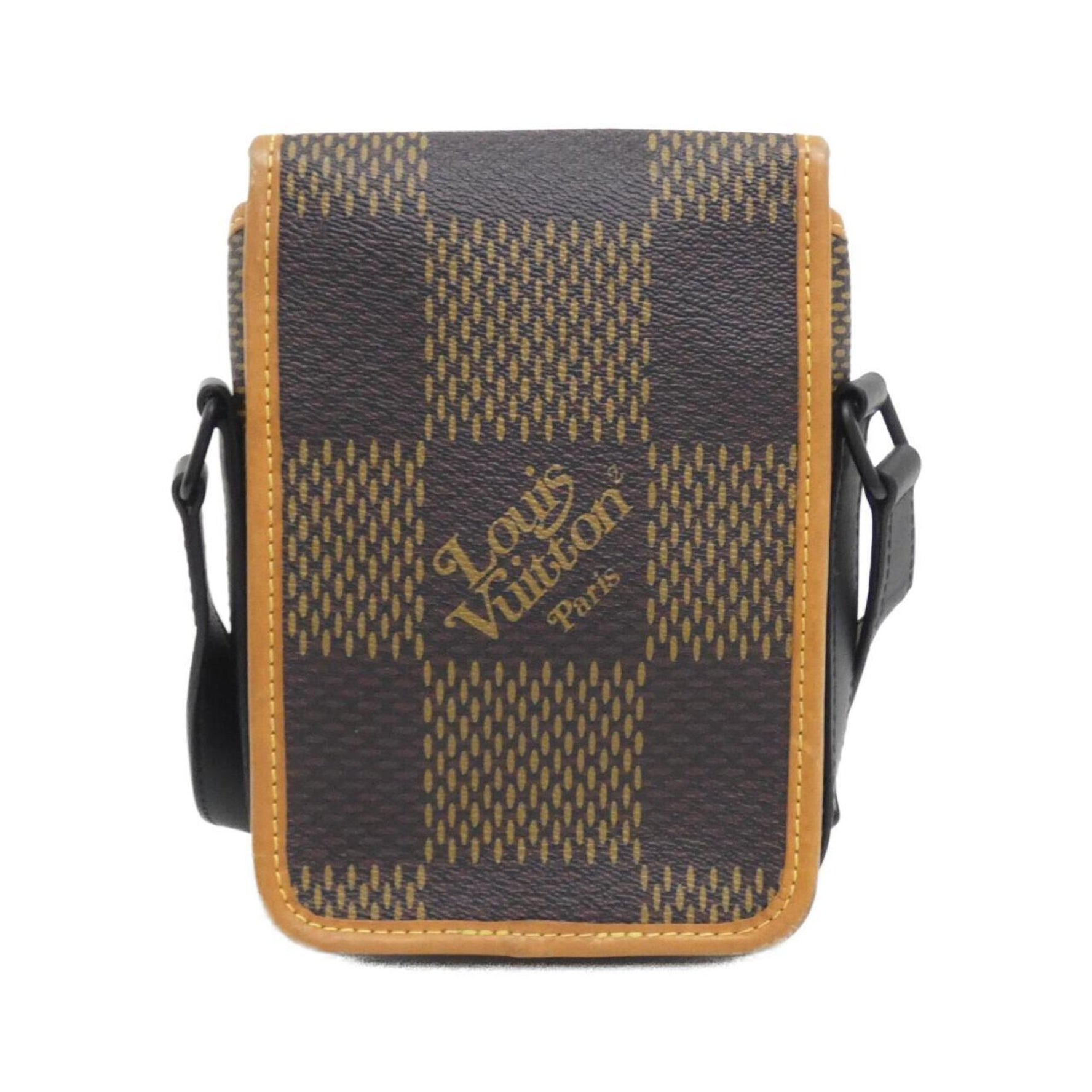 Louis Vuitton Damier Giant (LV Squared) Amazon Messenger Shoulder Bag