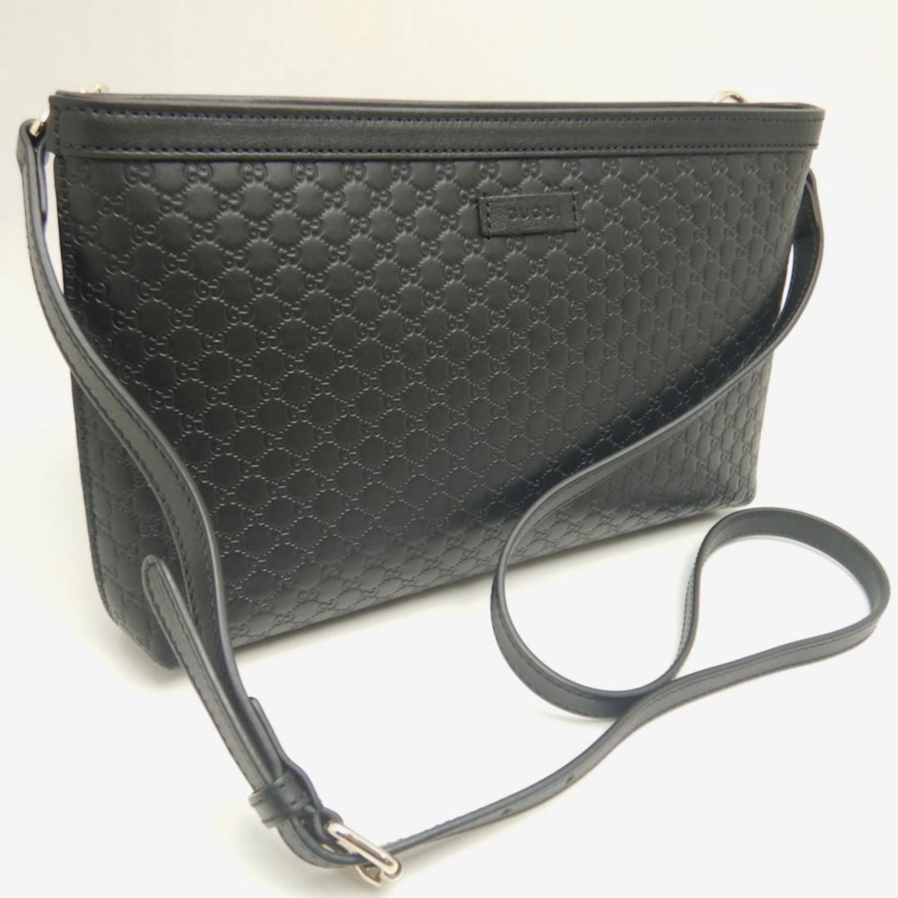 GUCCI Micro Guccissima Shoulder Bag in Leather, Outlet