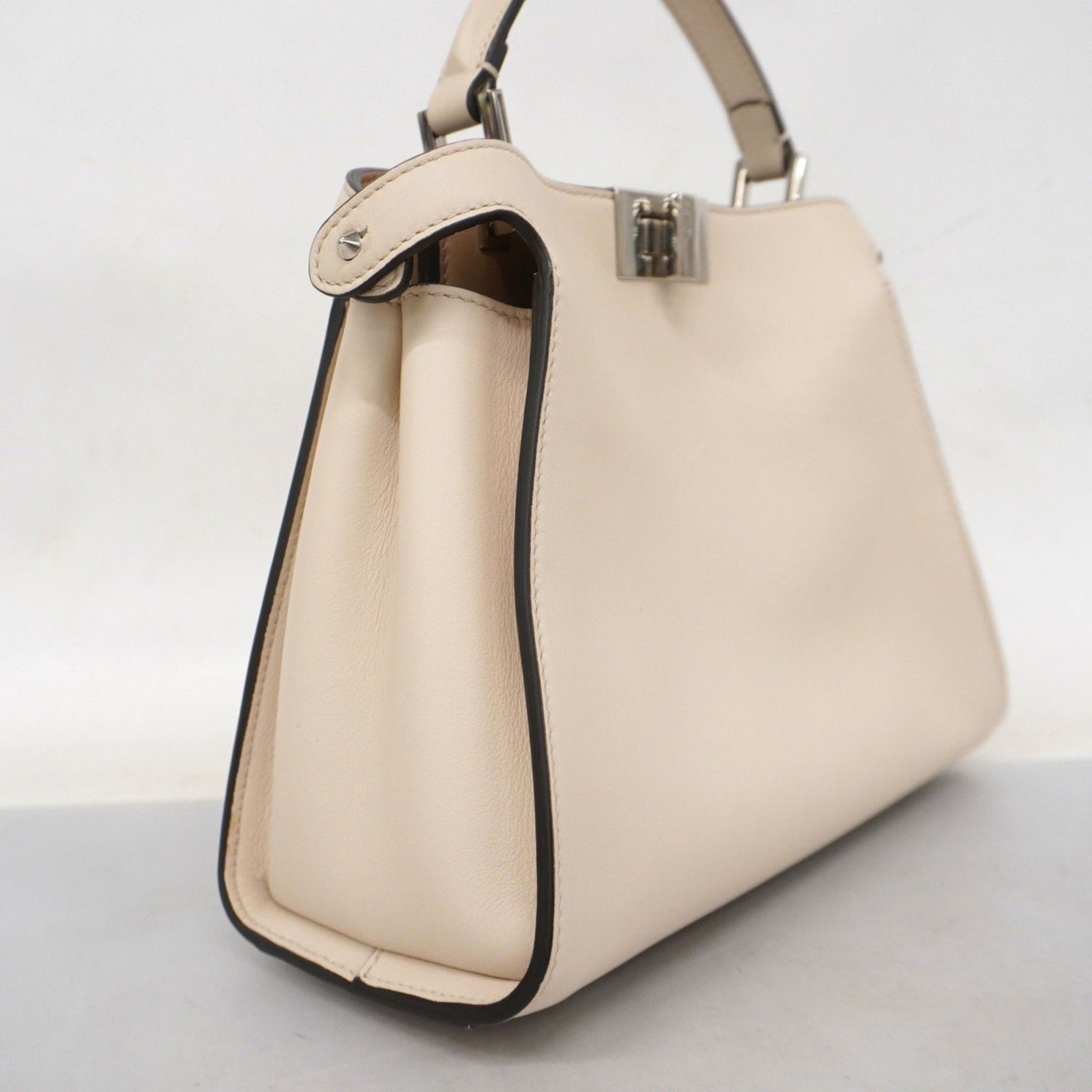 Fendi Peekaboo Essential Leather Handbag