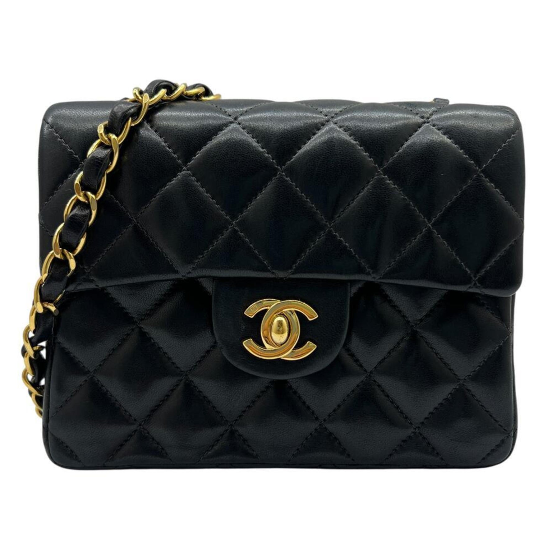 CHANEL Mini Matelasse Lambskin Chain Shoulder Bag