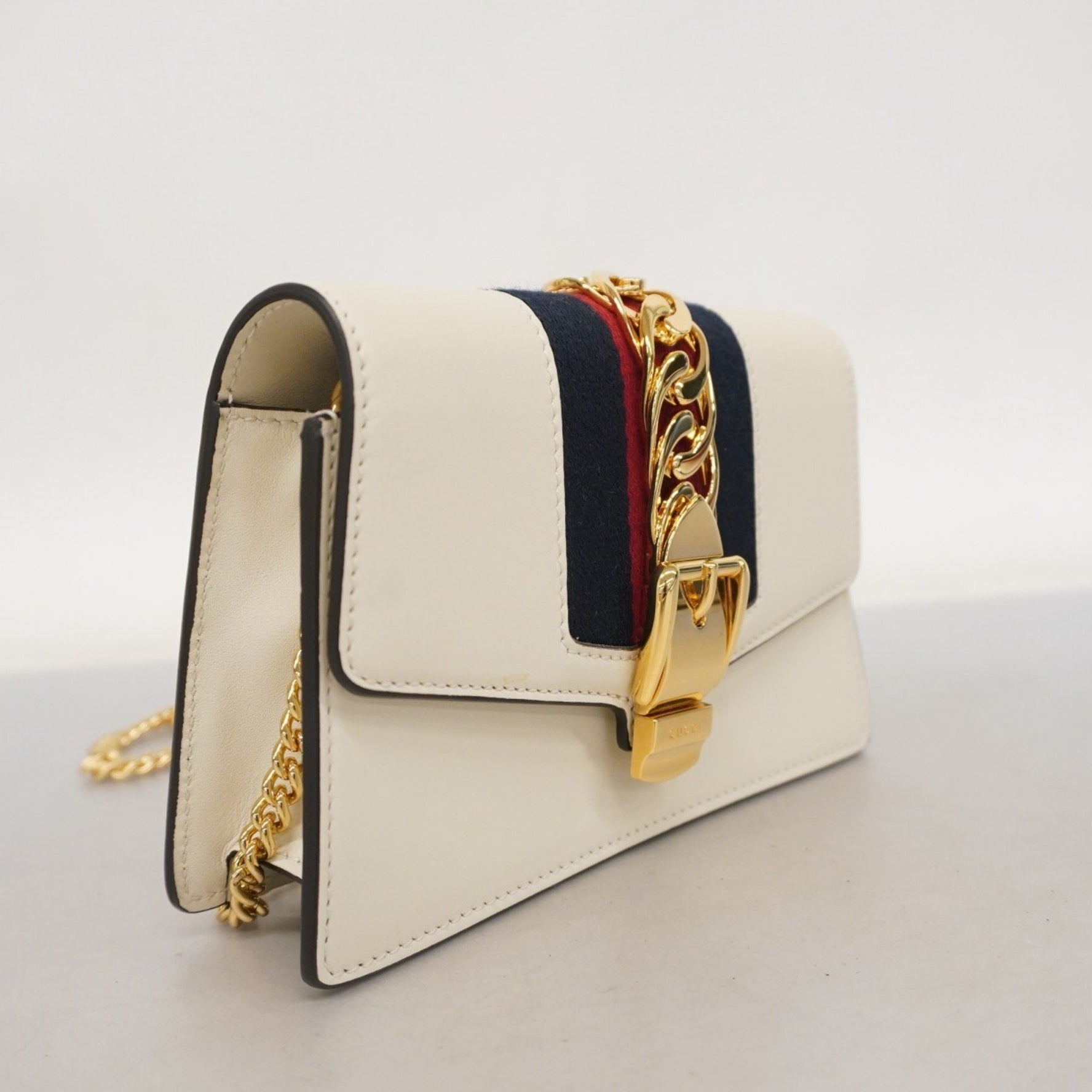 Gucci Sylvie Shoulder Bag Leather