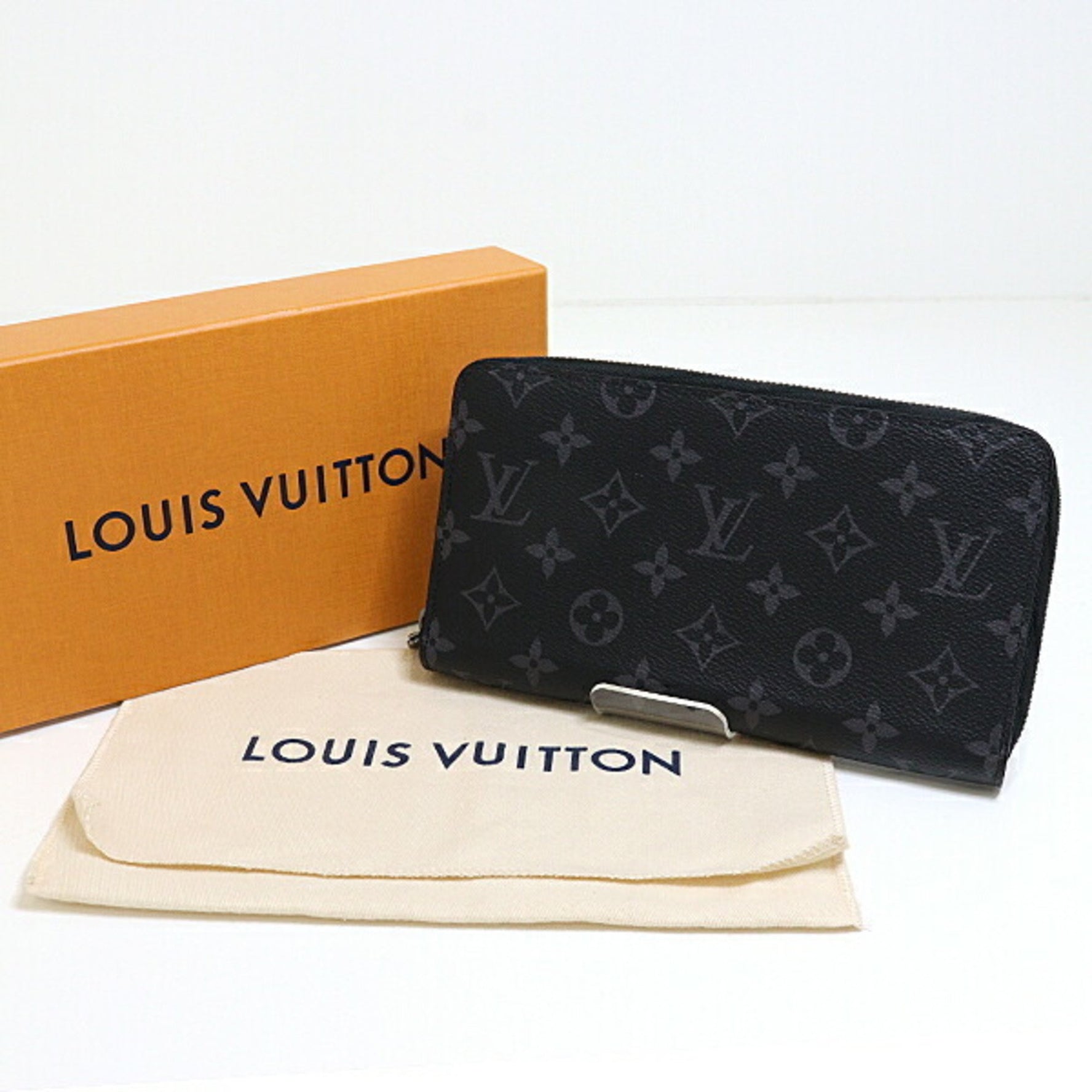 Louis Vuitton Zippy Organizer NM Round Long Wallet