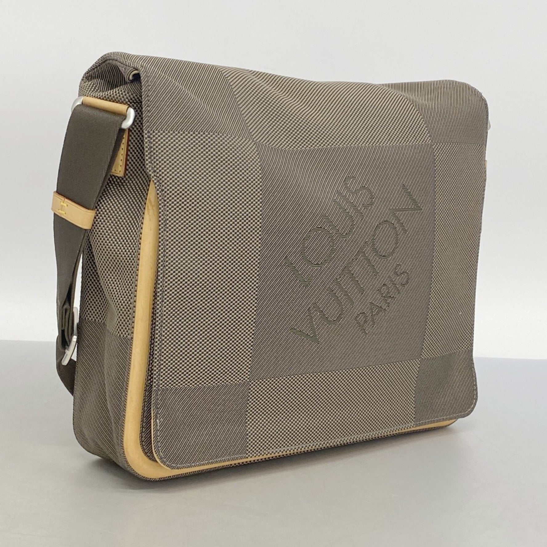 Louis Vuitton Damier Geant Messager Shoulder Bag M93030 Tail Men's