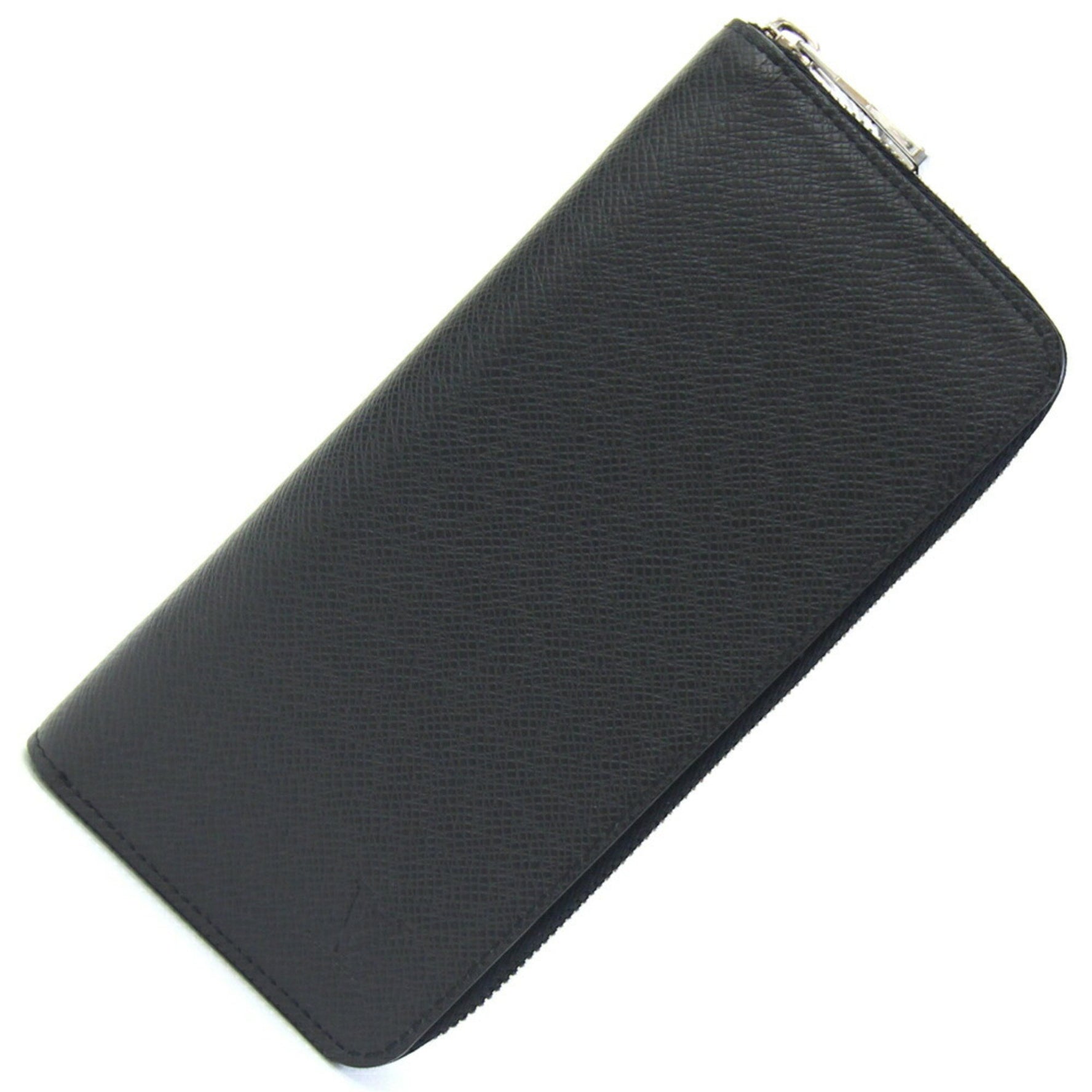 Louis Vuitton Taiga Zippy Wallet Vertical Round Long Noir Black LOUIS VUITTON