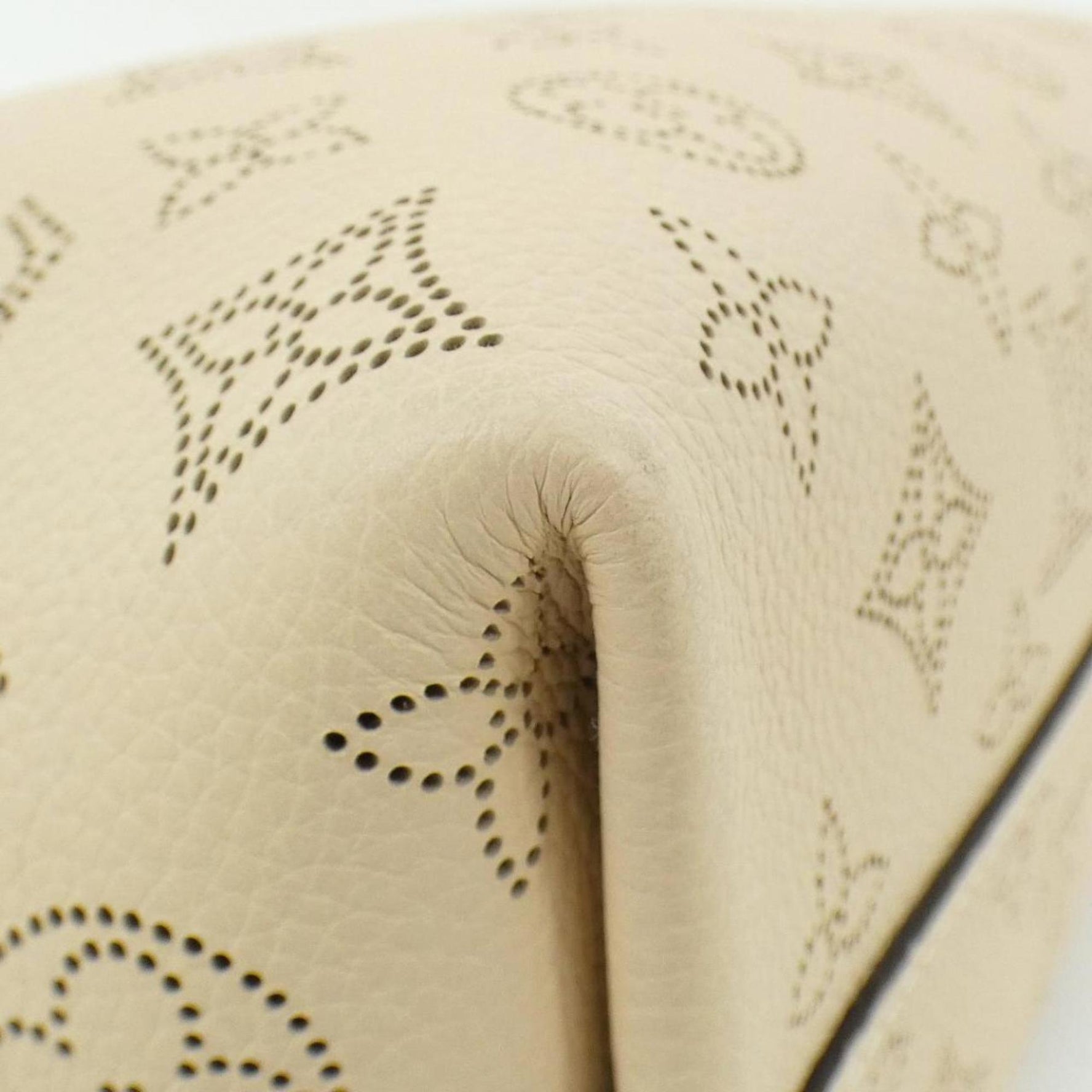 Louis Vuitton Mahina Why Not PM Shoulder Bag