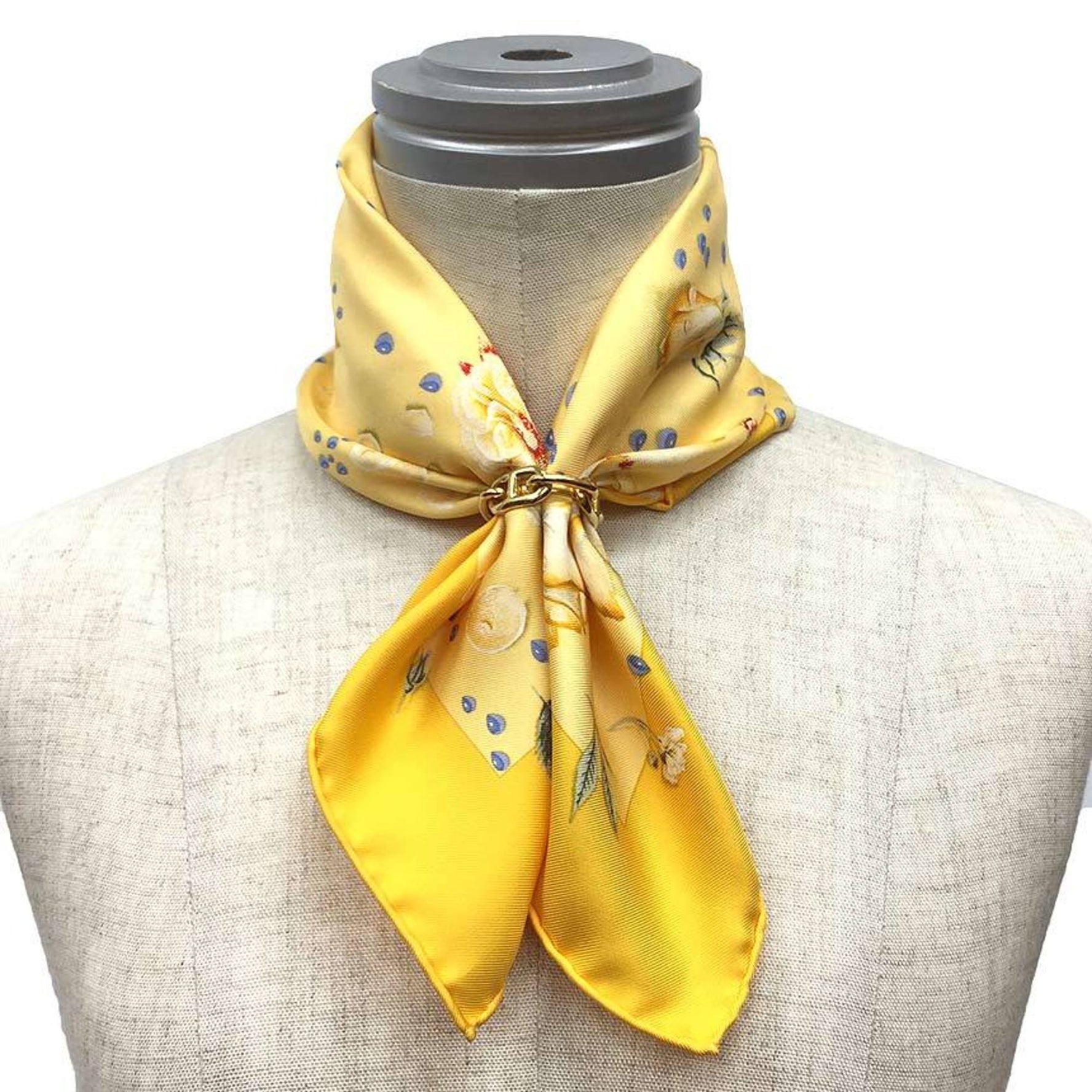 HERMES La Rosse Scarf, Carré 45, Dewdrop Rose Flower, Silk