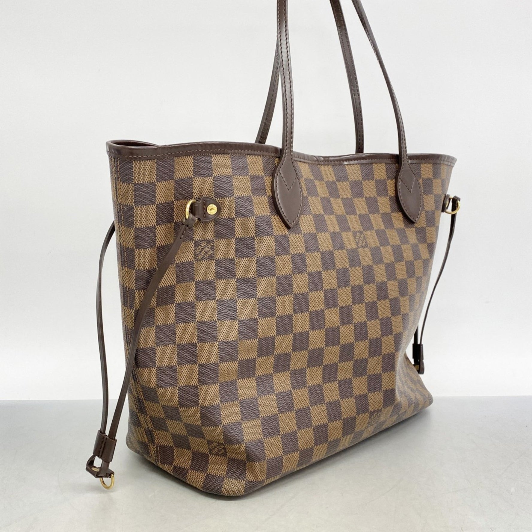Louis Vuitton Damier Neverfull MM Tote Bag