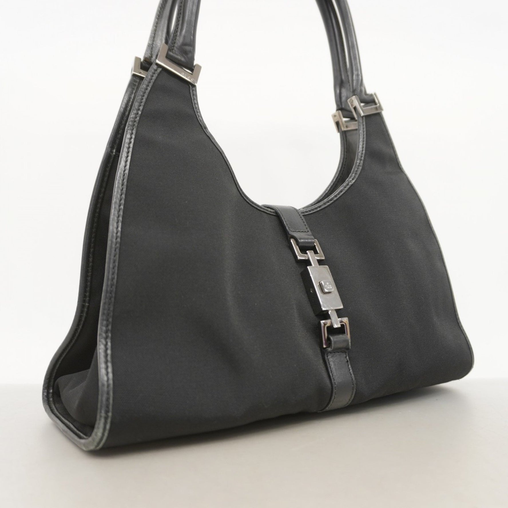 Gucci Jackie 002 1067 Nylon Canvas Handbag in Black for Women
