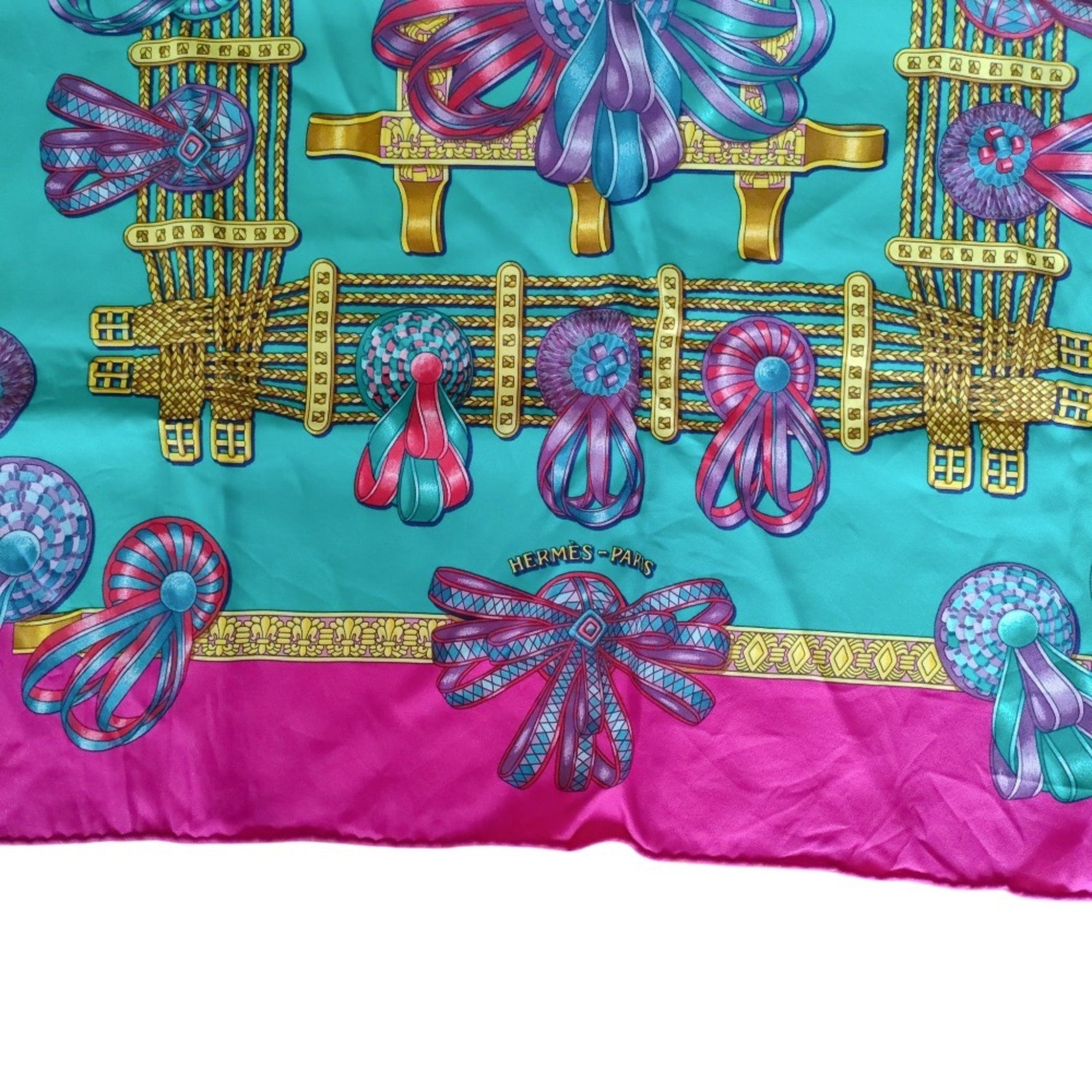 HERMES Carré 70 "Les Rubans du Cheval" Horse Ribbon 100% Silk Bandana Scarf/Muffler in Purple and Multicolor for Women