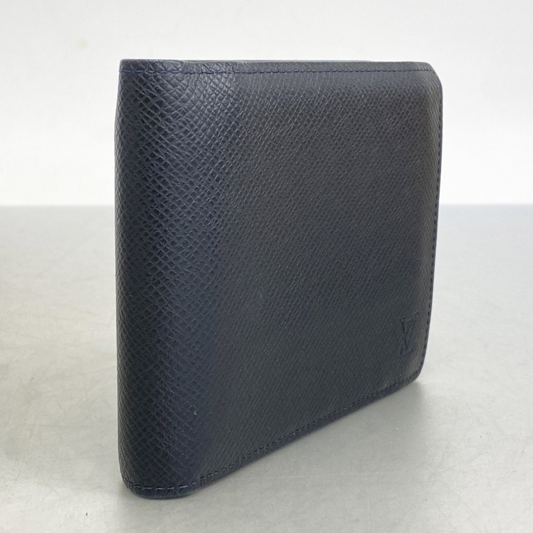 Louis Vuitton Taiga Portefeuille Florin Wallet M32649 for Women