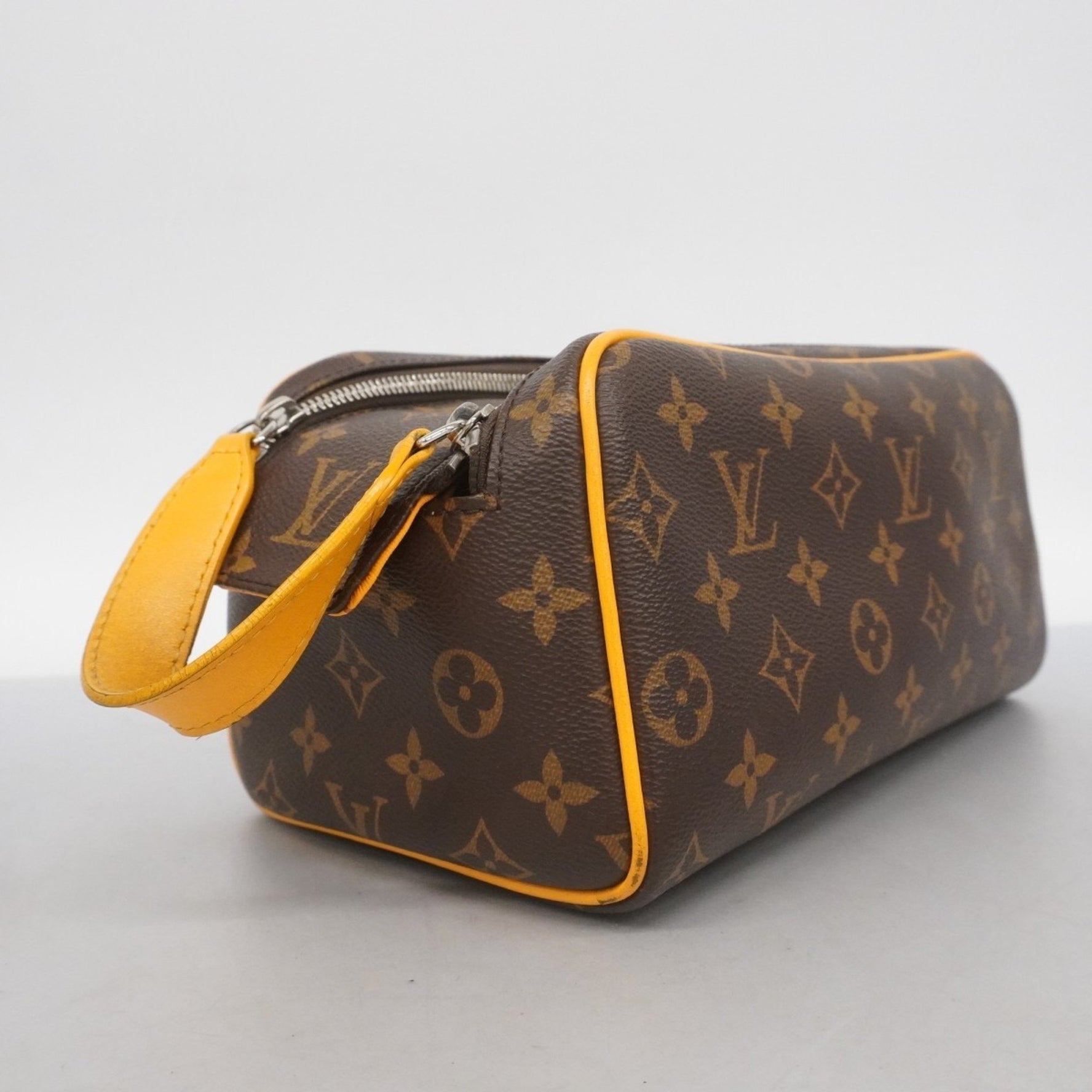 Louis Vuitton Monogram Macassar Dopp Kit Handbag in Brown and San Fran Yellow