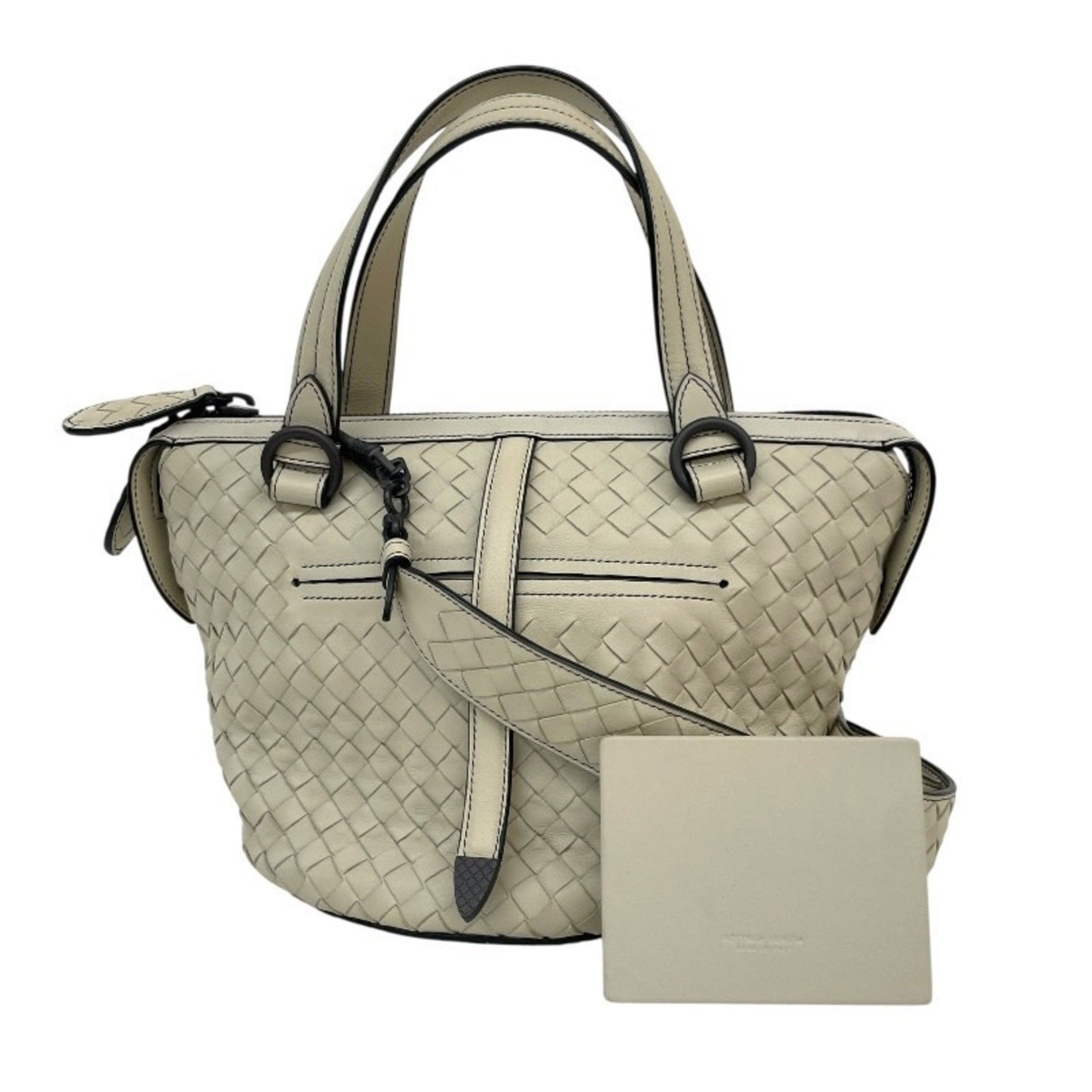 BOTTEGA VENETA Tamboura Handbag in Intrecciato Leather Shoulder Bag
