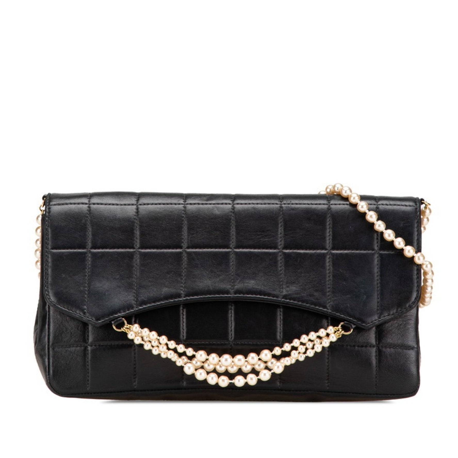 CHANEL Chocobar Shoulder Bag in Lambskin with Faux Pearls