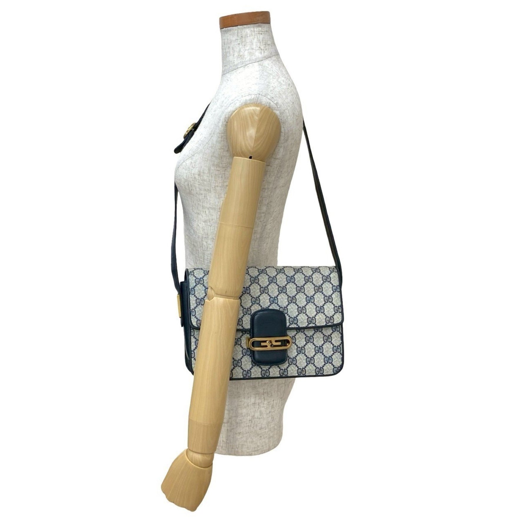 GUCCI Old Gucci GG Logo Hardware Leather Shoulder Bag Pochette Sacoche Navy