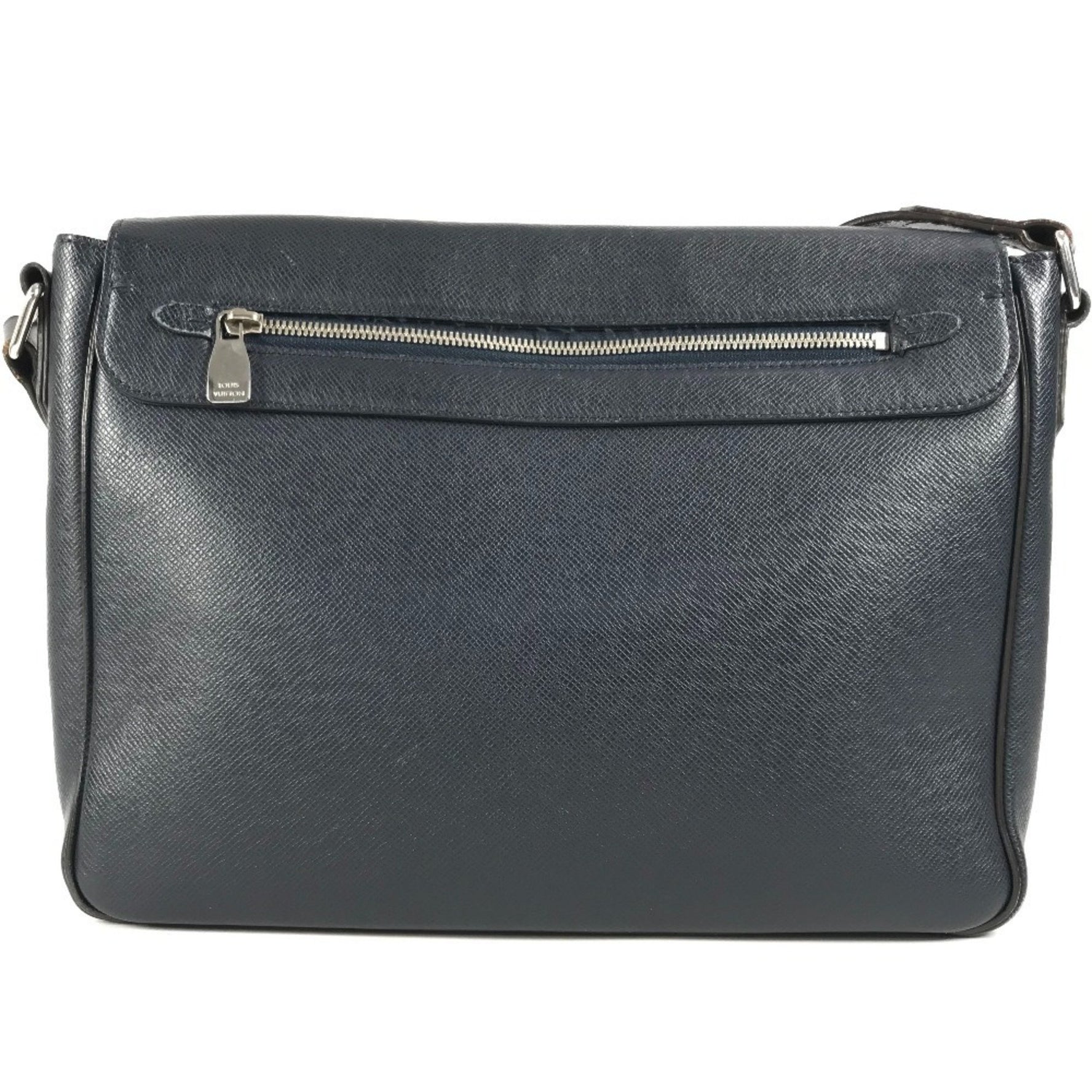 Louis Vuitton Taiga Roman MM Bag Crossbody Flap Messenger Shoulder Leather