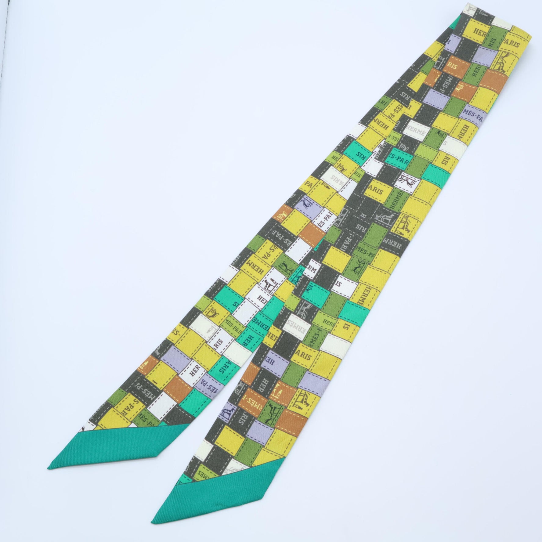 HERMES BOLDUC AU CARRE Bolduc Check Silk Twilly Scarf, Vert Arnica