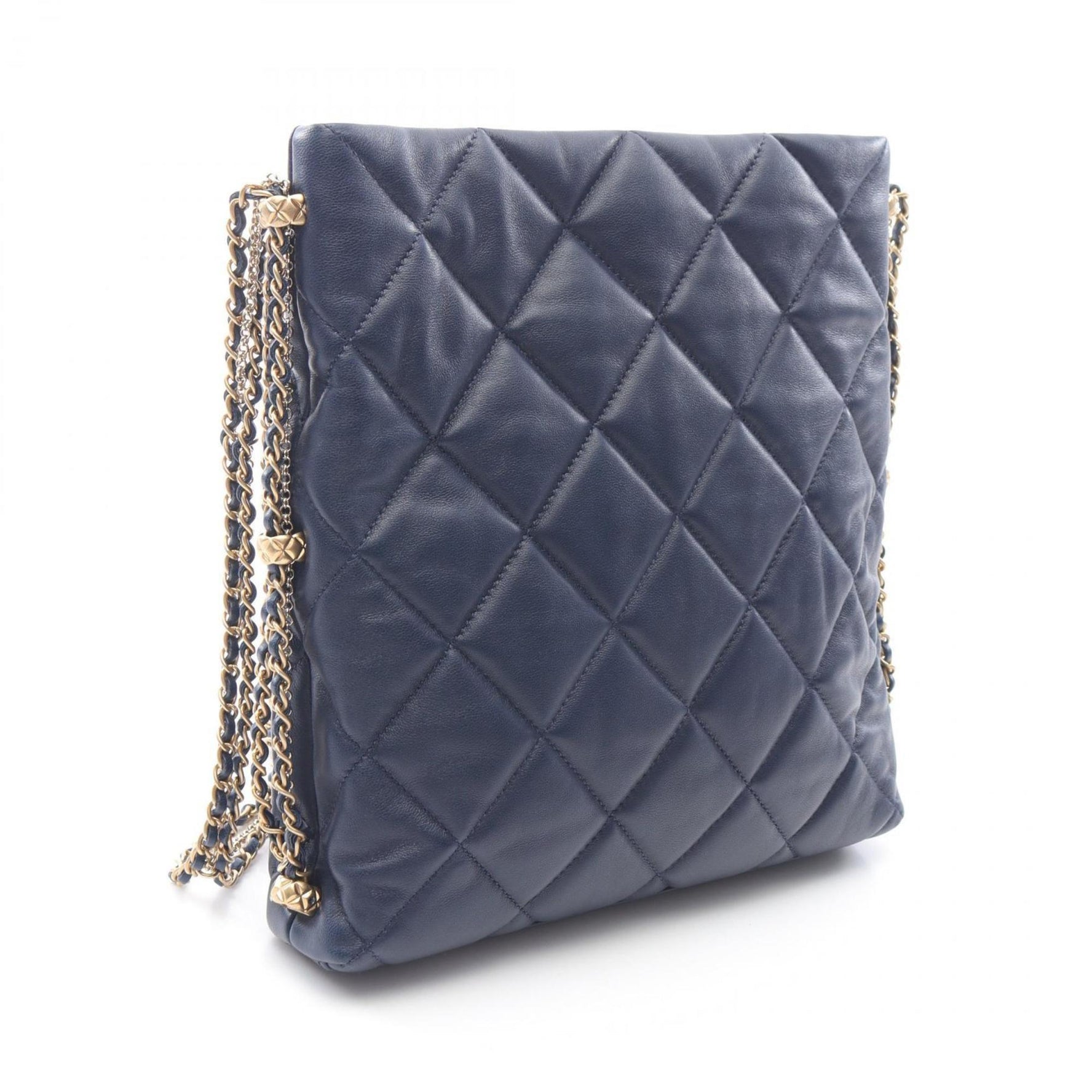 CHANEL Matelasse Shoulder Bag in Lambskin (Sheep Leather) for Women, Navy