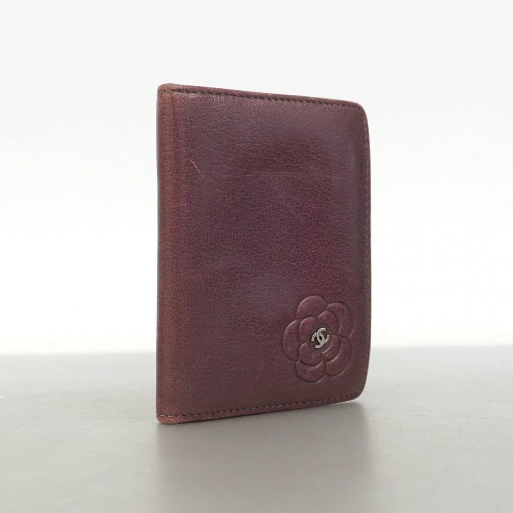 Chanel Camellia Leather Card Case in Light Purple