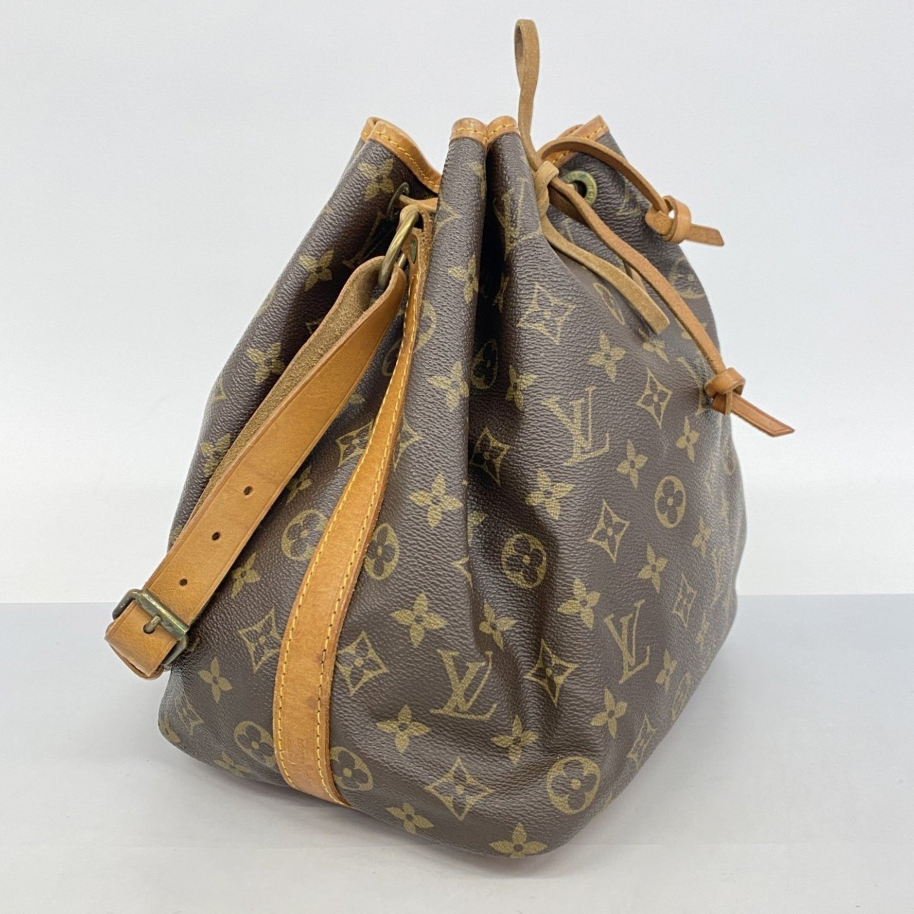 Louis Vuitton Monogram Petit Noe Shoulder Bag M42226 Brown Women's