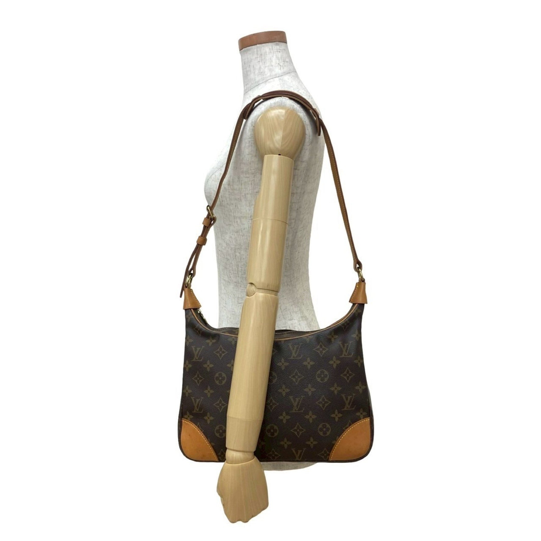 Louis Vuitton Boulogne Monogram Leather Shoulder Bag, Sacoche