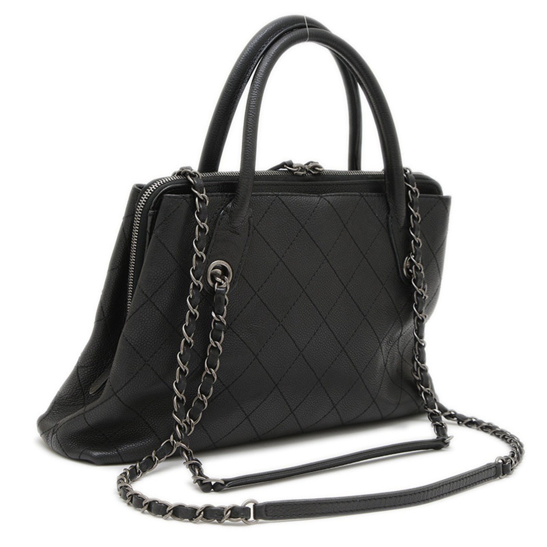 Chanel Matelasse Chain Shoulder Bag in Caviar