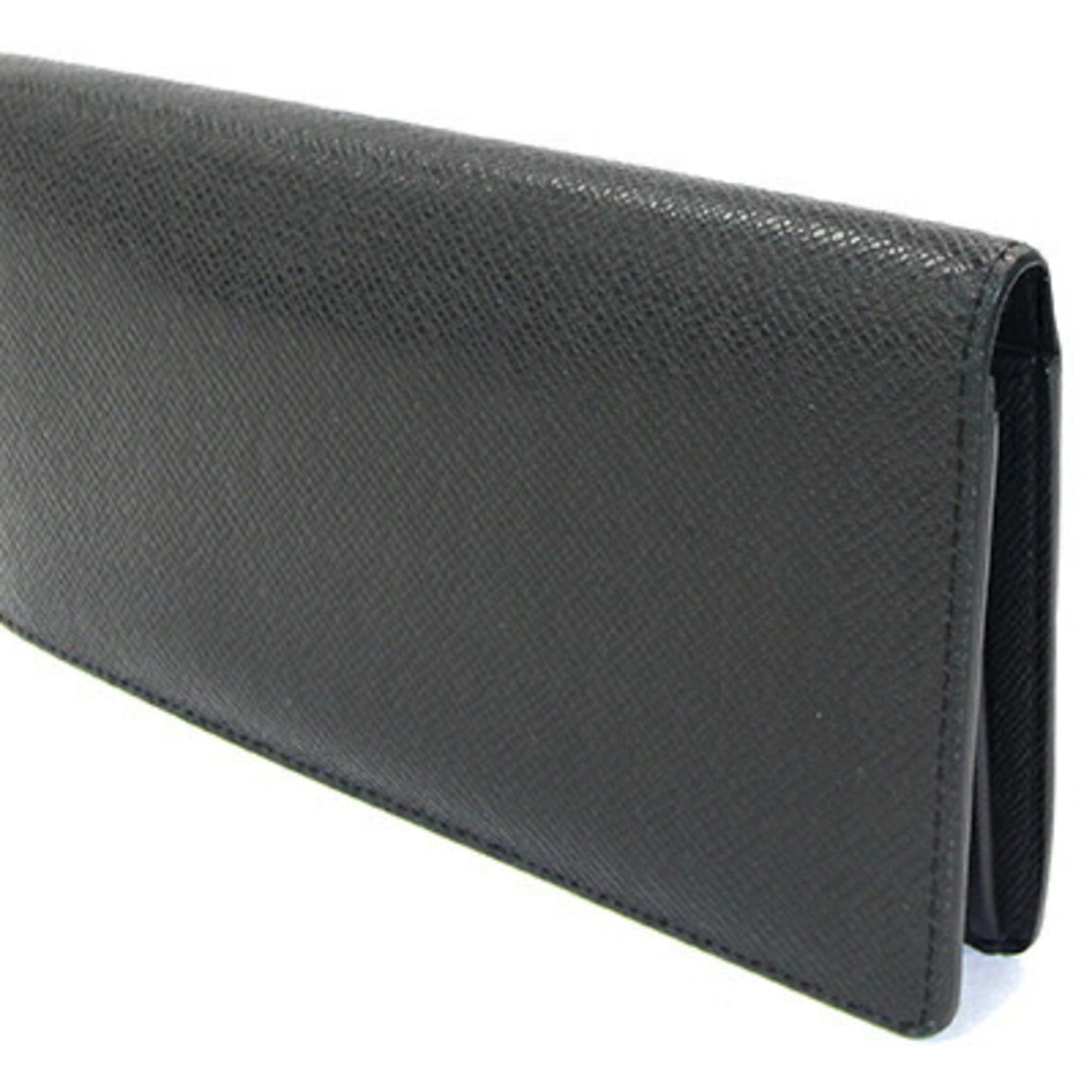 Louis Vuitton Bi-fold Long Wallet Taiga Portefeuille Brazza Noir Black