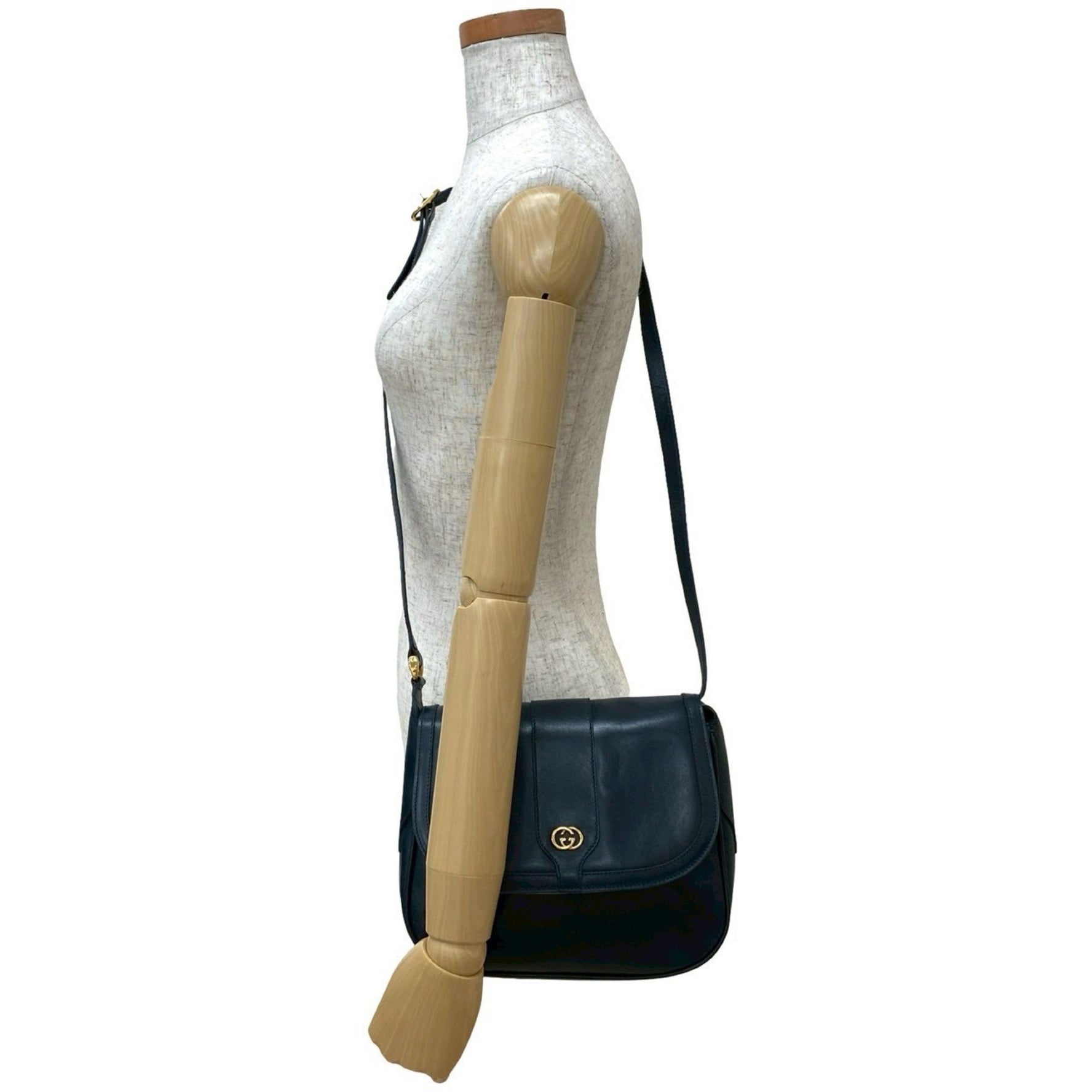GUCCI Old Gucci GG Logo Hardware Calfskin Leather Shoulder Bag Pochette Navy