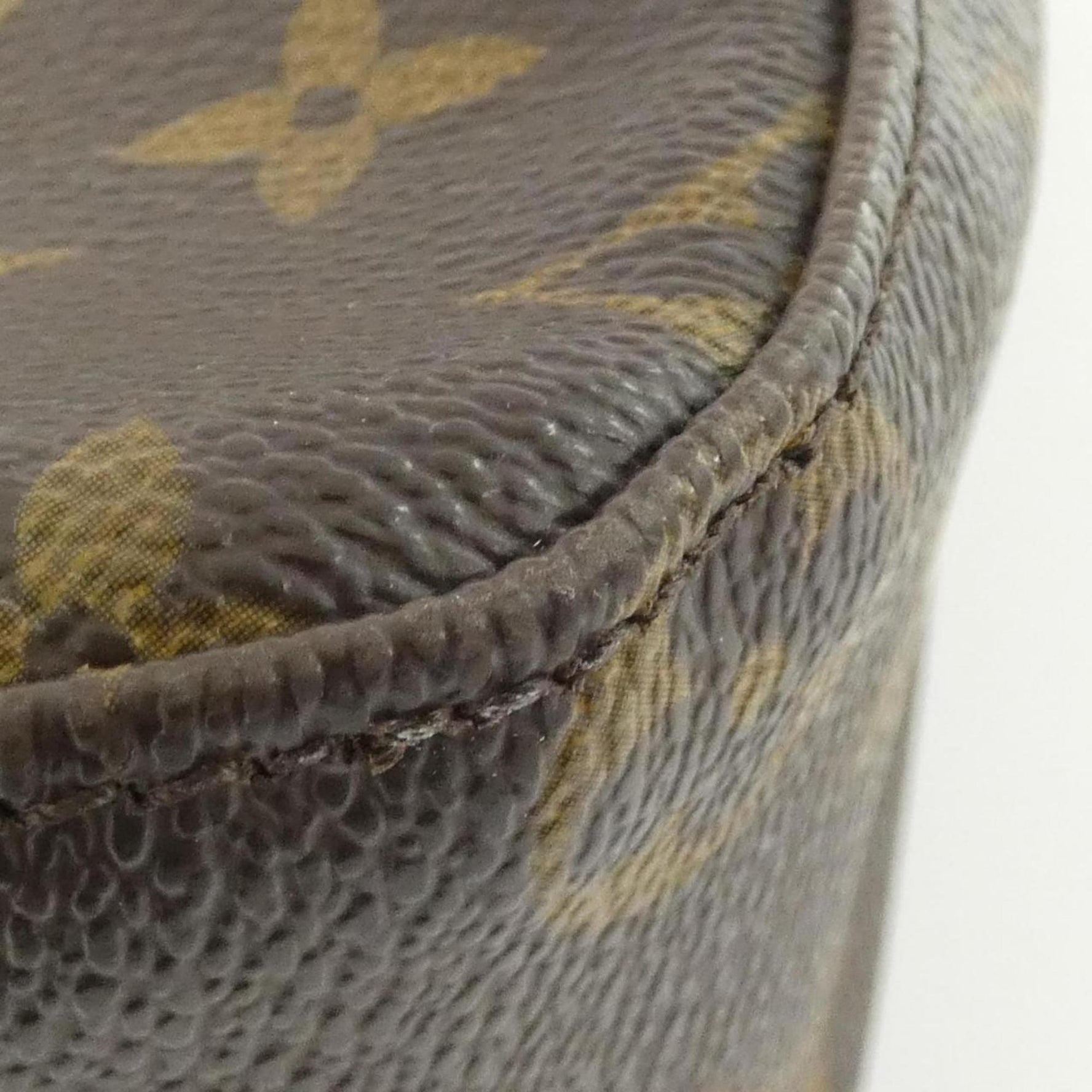 Louis Vuitton Monogram Looping MM Shoulder Bag