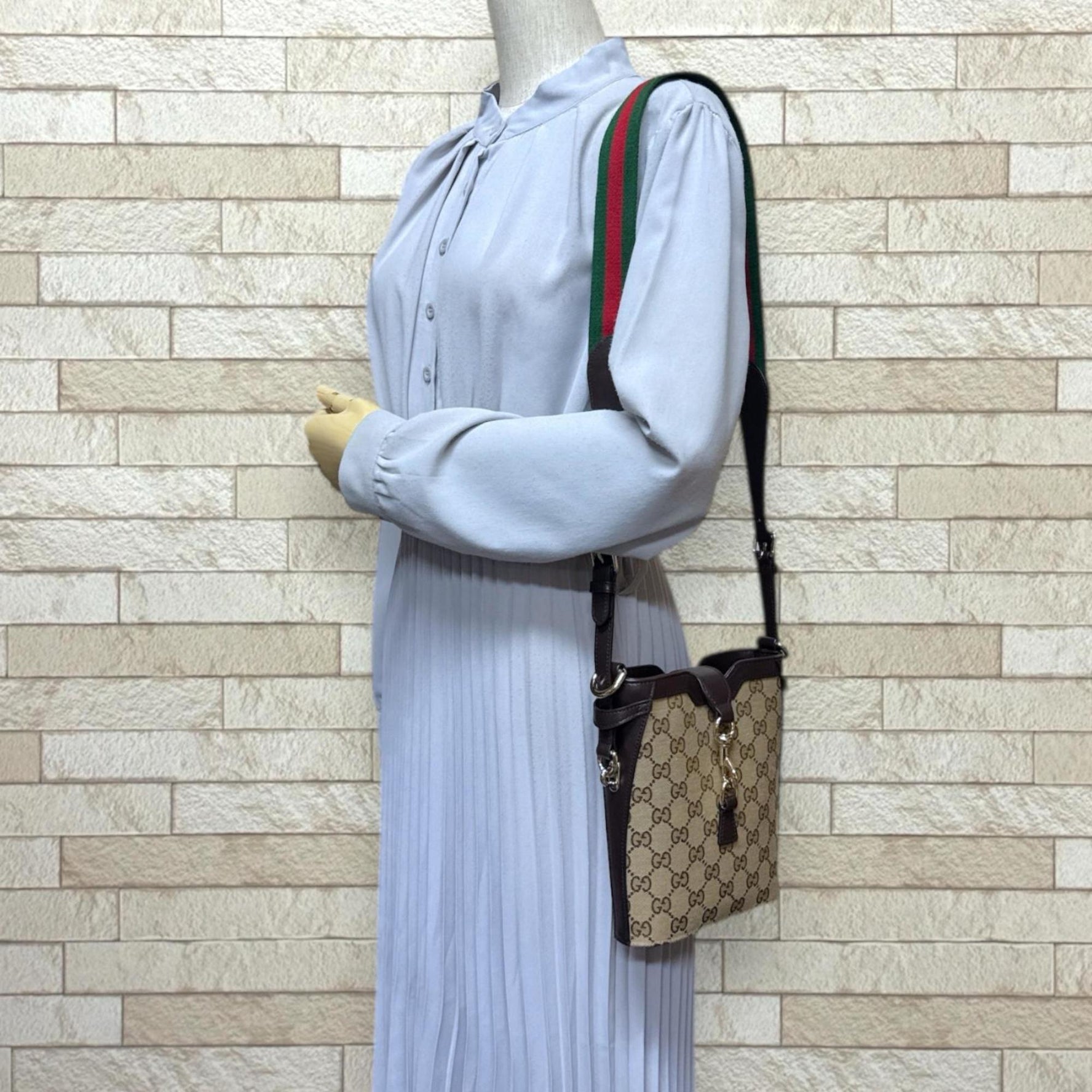 Gucci GG Shadow Mini Bucket Bag Shoulder Supreme Canvas