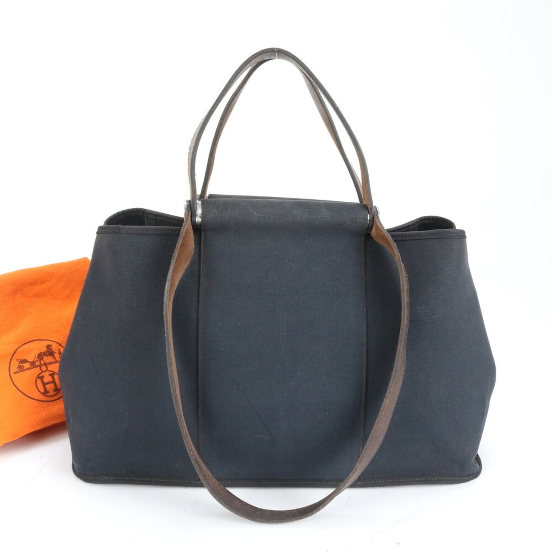 Hermes □H engraved Cabag Elan PM leather shoulder bag/handbag for women